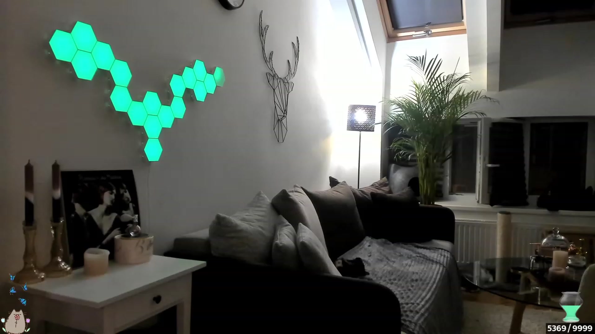 Gallery image thumbnail from Mad_Coffee's myfreecams stream on, 06/27/2023, 24:11 image 13 of 20