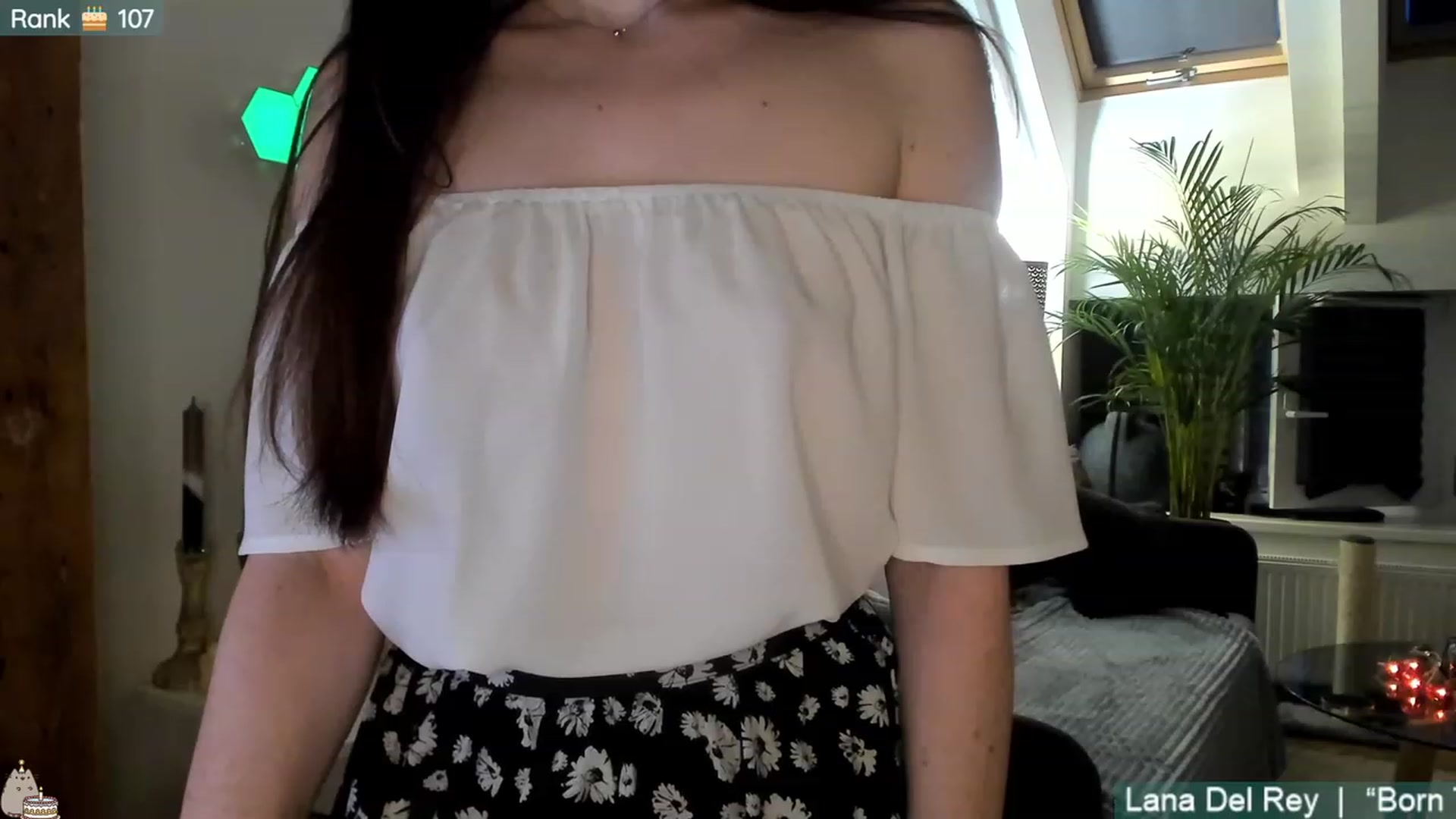 Gallery image thumbnail from Mad_Coffee's myfreecams stream on, 07/05/2023, 20:00 image 18 of 20