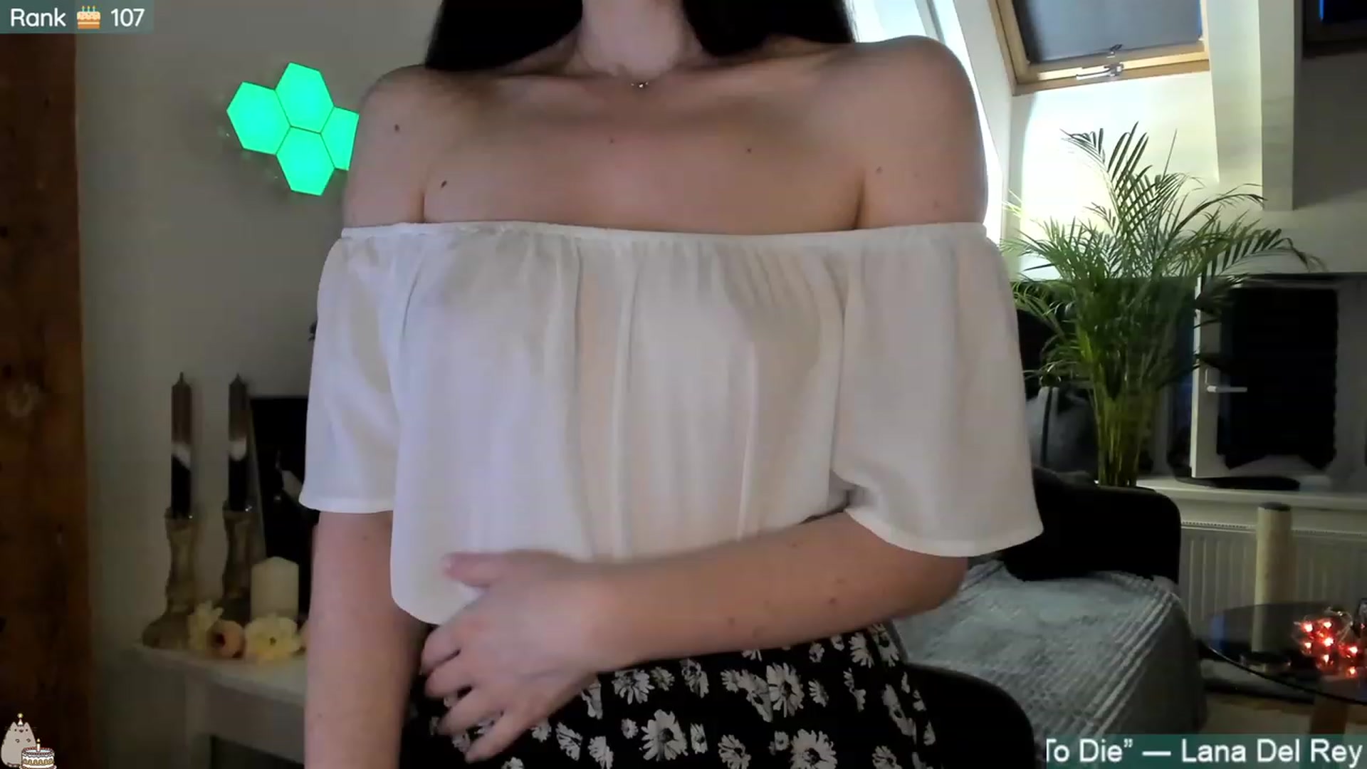 Gallery image thumbnail from Mad_Coffee's myfreecams stream on, 07/05/2023, 20:00 image 16 of 20