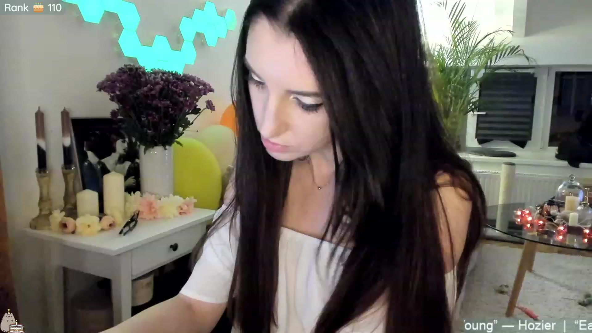 Gallery image thumbnail from Mad_Coffee's myfreecams stream on, 07/06/2023, 24:54 image 4 of 20