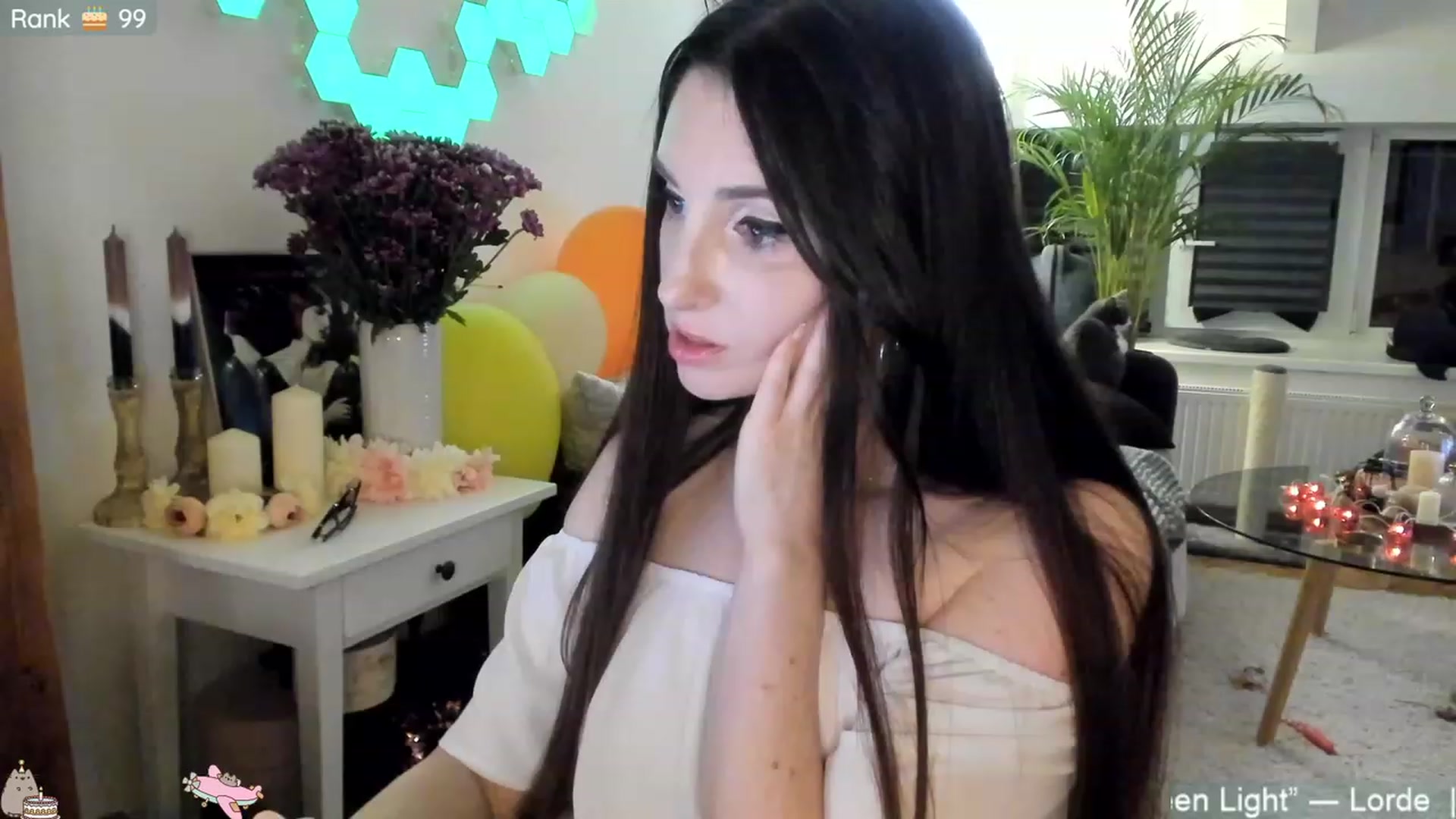 Gallery image thumbnail from Mad_Coffee's myfreecams stream on, 07/06/2023, 24:54 image 18 of 20