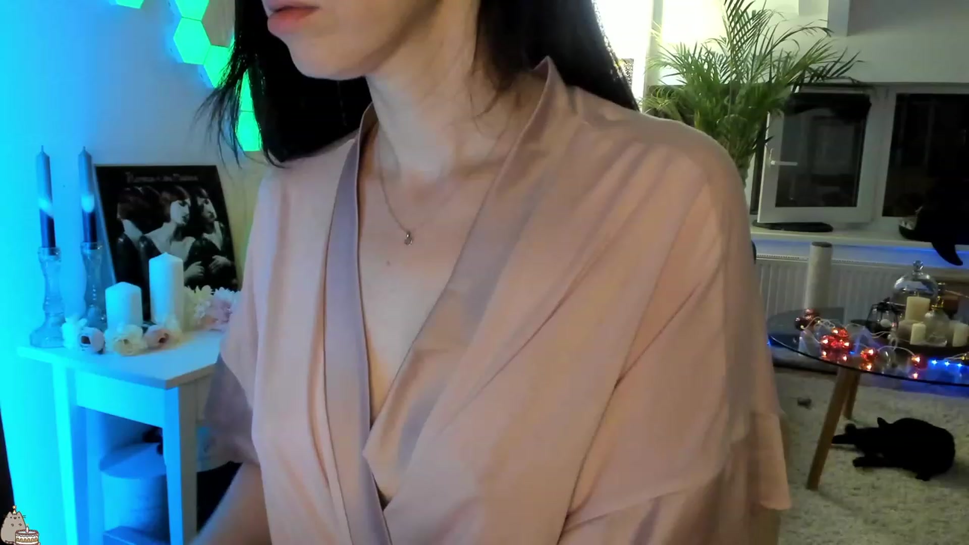 Gallery image thumbnail from Mad_Coffee's myfreecams stream on, 07/07/2023, 24:27 image 20 of 20