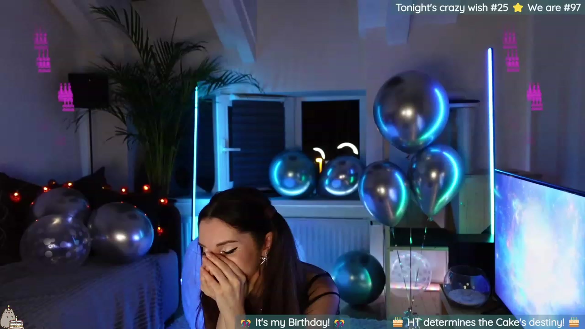 Gallery image thumbnail from Mad_Coffee's myfreecams stream on, 07/08/2023, 01:09 image 2 of 20
