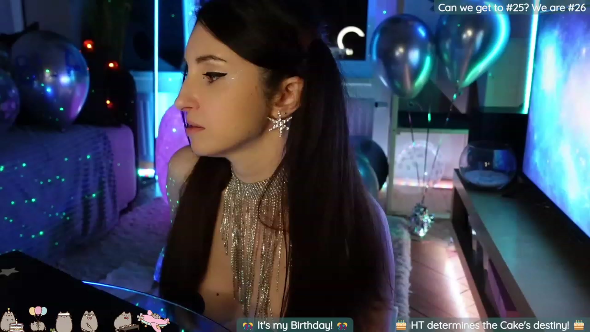 Gallery image thumbnail from Mad_Coffee's myfreecams stream on, 07/08/2023, 02:09 image 12 of 20