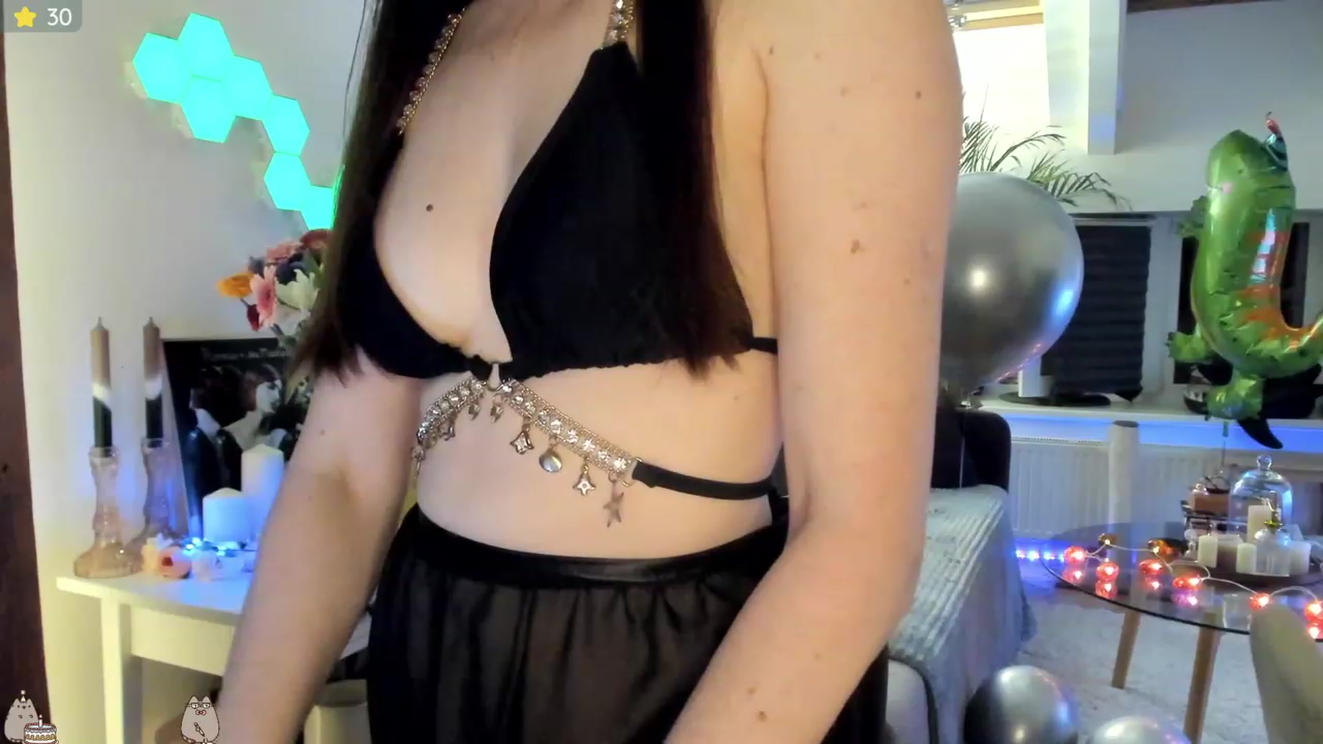 Gallery image thumbnail from Mad_Coffee's myfreecams stream on, 07/09/2023, 24:59 image 10 of 20