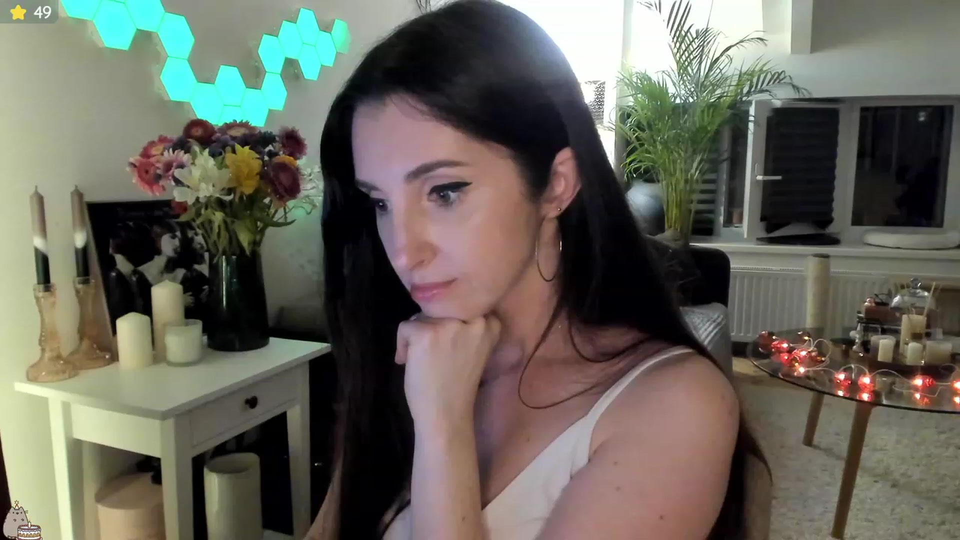 Gallery image thumbnail from Mad_Coffee's myfreecams stream on, 07/11/2023, 24:01 image 2 of 20