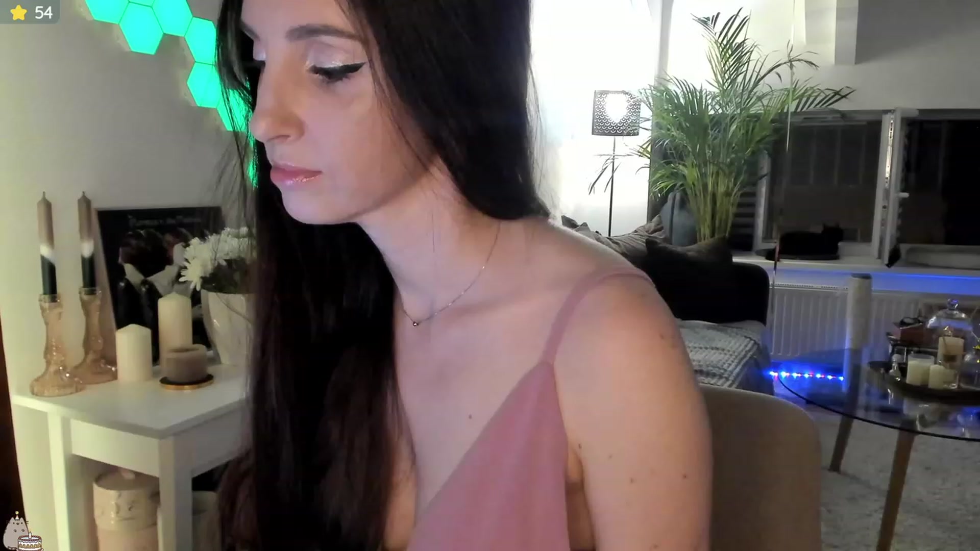 Gallery image thumbnail from Mad_Coffee's myfreecams stream on, 07/18/2023, 01:25 image 4 of 20