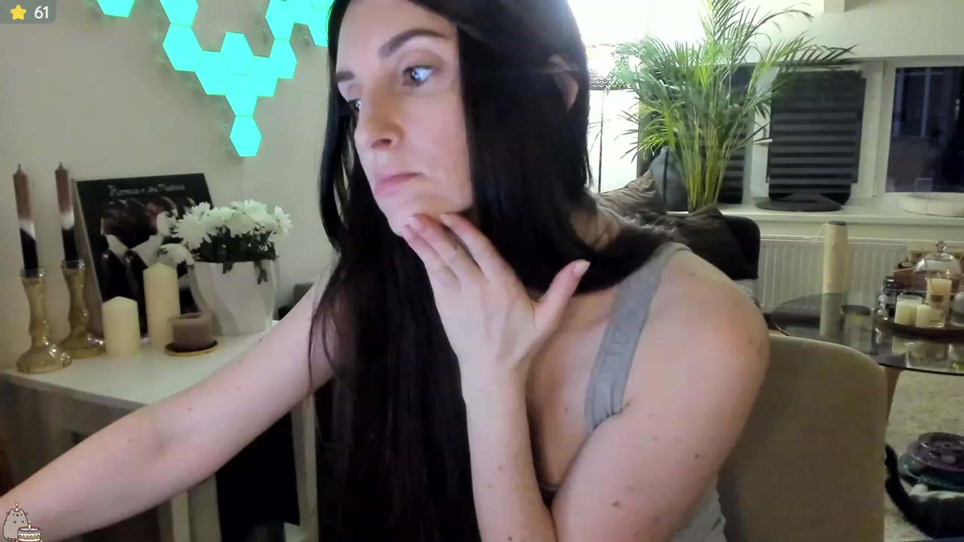 Gallery image thumbnail from Mad_Coffee's myfreecams stream on, 07/20/2023, 19:49 image 20 of 20