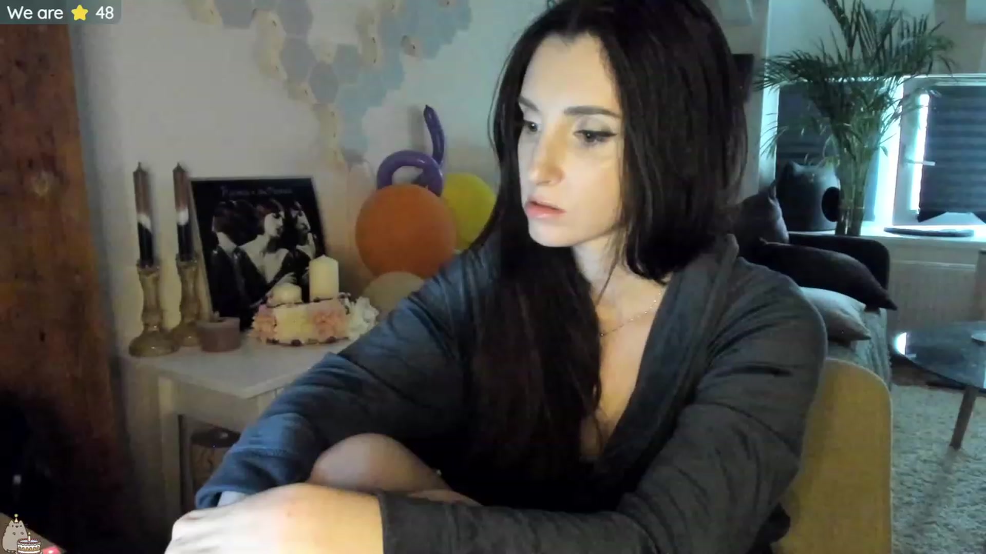 Gallery image thumbnail from Mad_Coffee's myfreecams stream on, 07/24/2023, 05:08 image 10 of 20