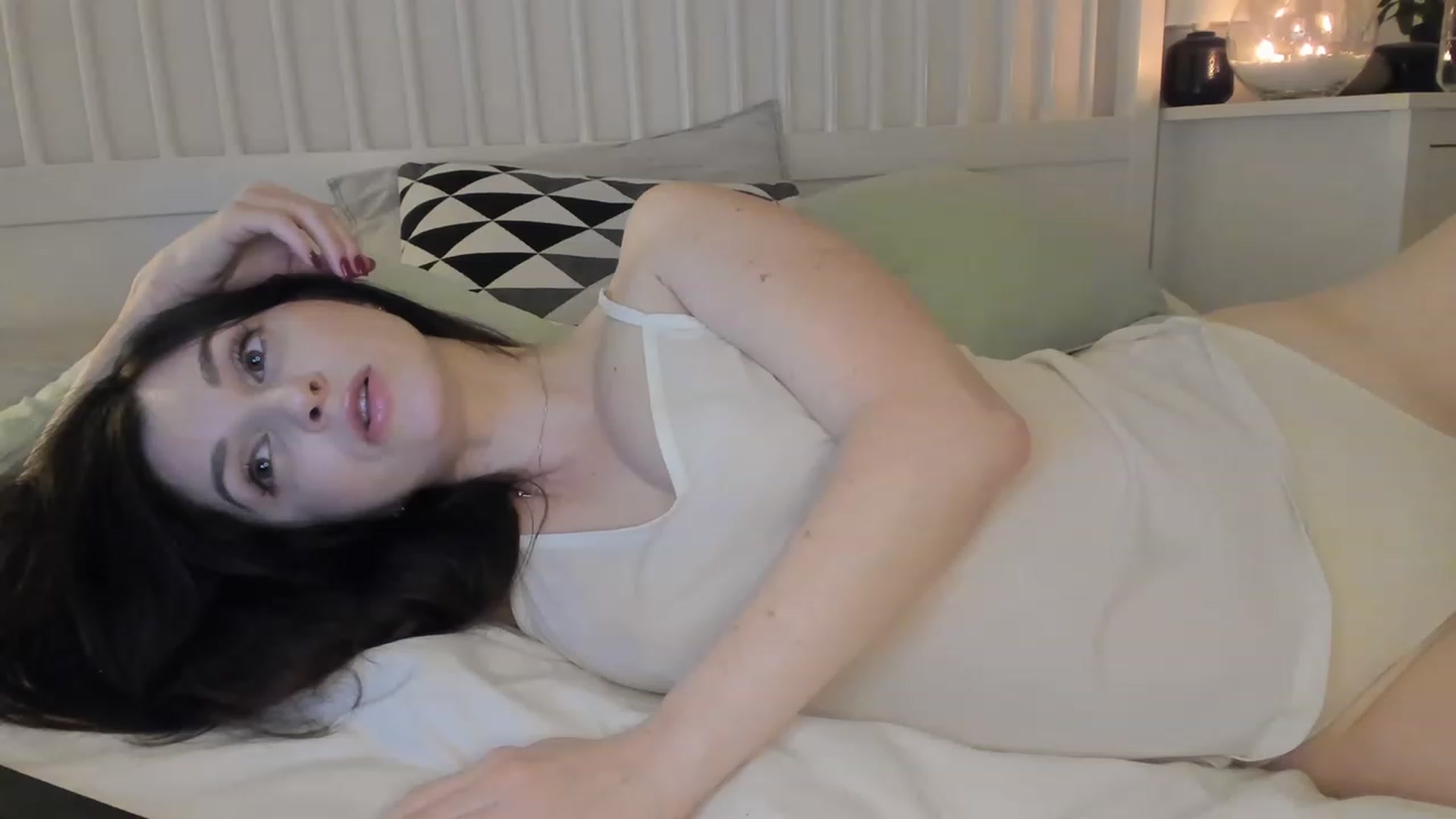Gallery image thumbnail from Mad_Fairy's myfreecams stream on, 11/16/2022, 01:47 image 12 of 20
