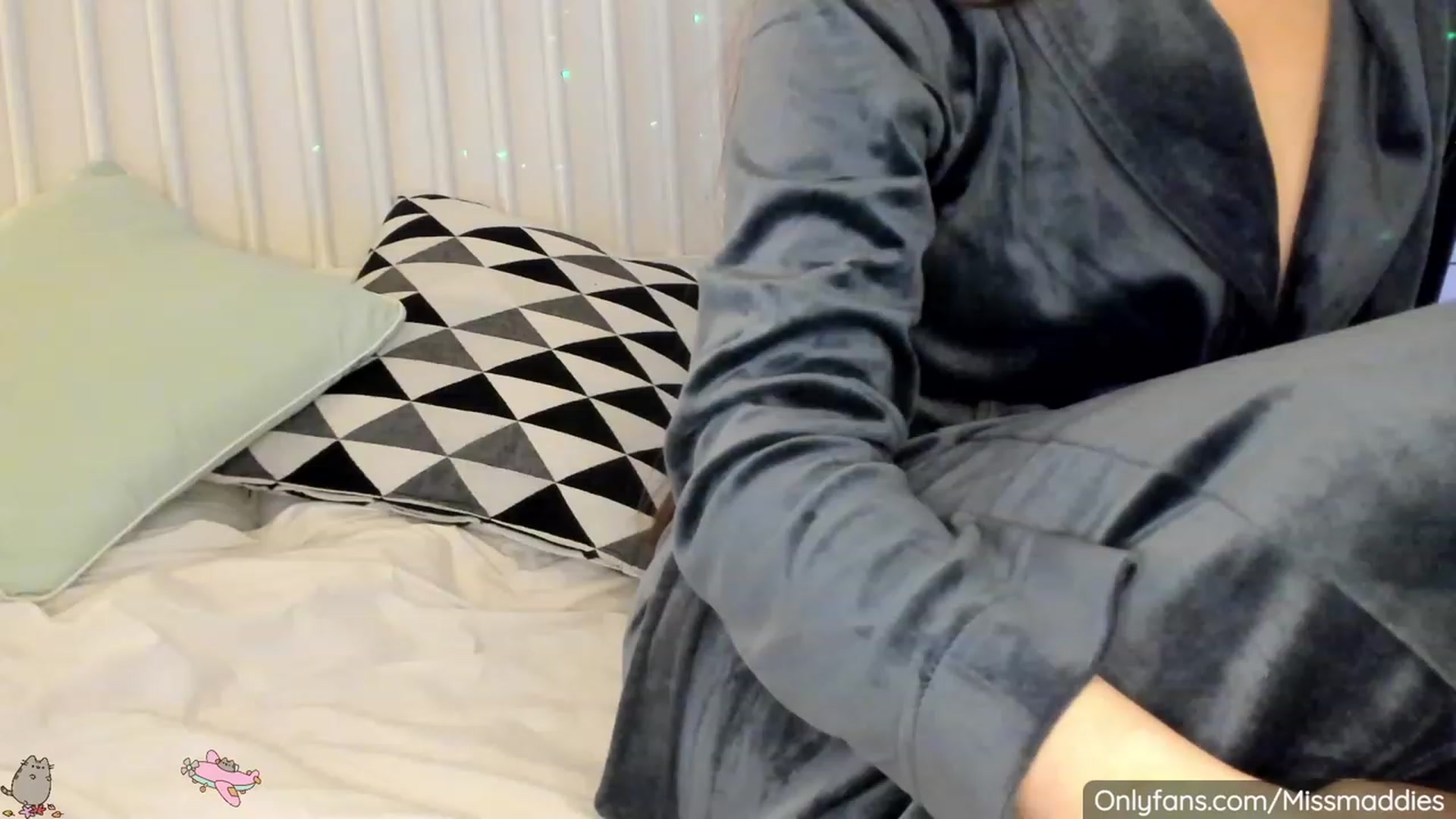 Gallery image thumbnail from Mad_Fairy's myfreecams stream on, 11/21/2022, 03:37 image 20 of 20