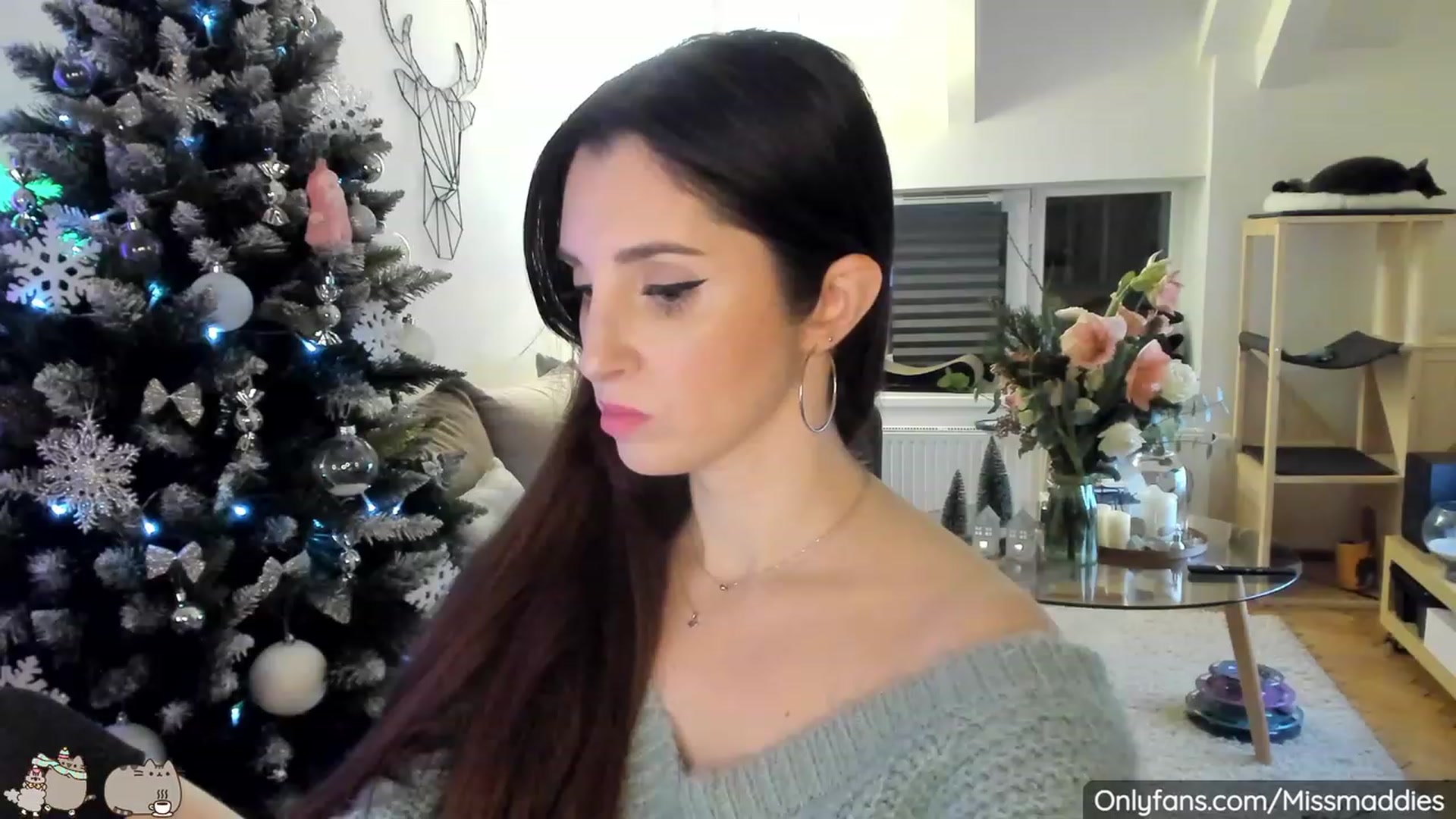 Gallery image thumbnail from Mad_Fairy's myfreecams stream on, 12/13/2022, 24:37 image 20 of 20