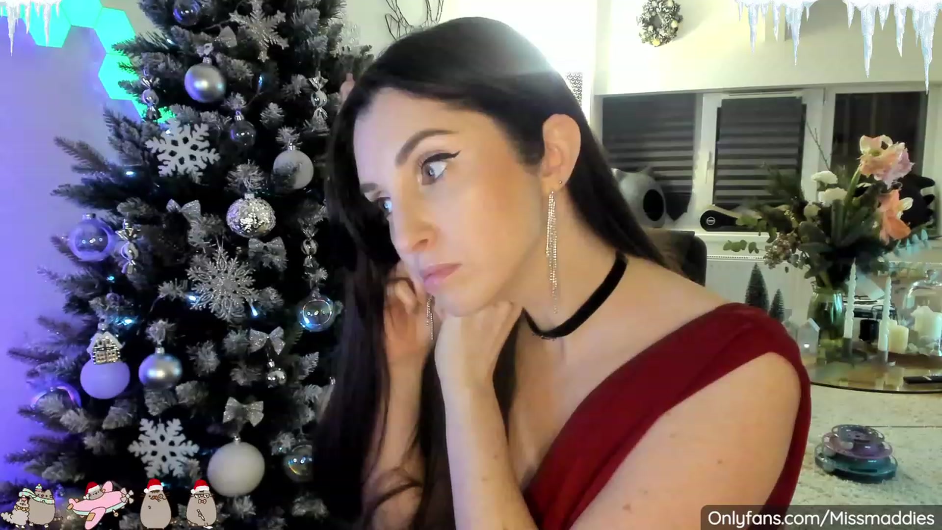 Gallery image thumbnail from Mad_Fairy's myfreecams stream on, 12/18/2022, 02:10 image 20 of 20