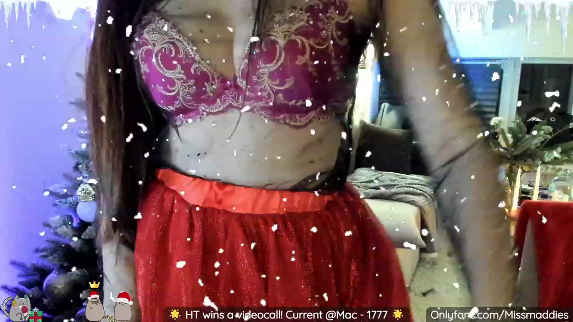 Gallery image thumbnail from Mad_Fairy's myfreecams stream on, 12/25/2022, 24:28 image 8 of 20
