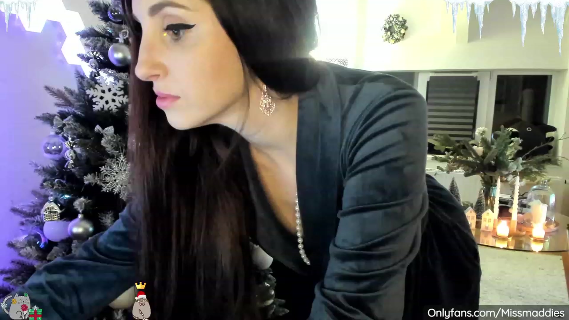 Gallery image thumbnail from Mad_Fairy's myfreecams stream on, 12/26/2022, 01:48 image 3 of 20