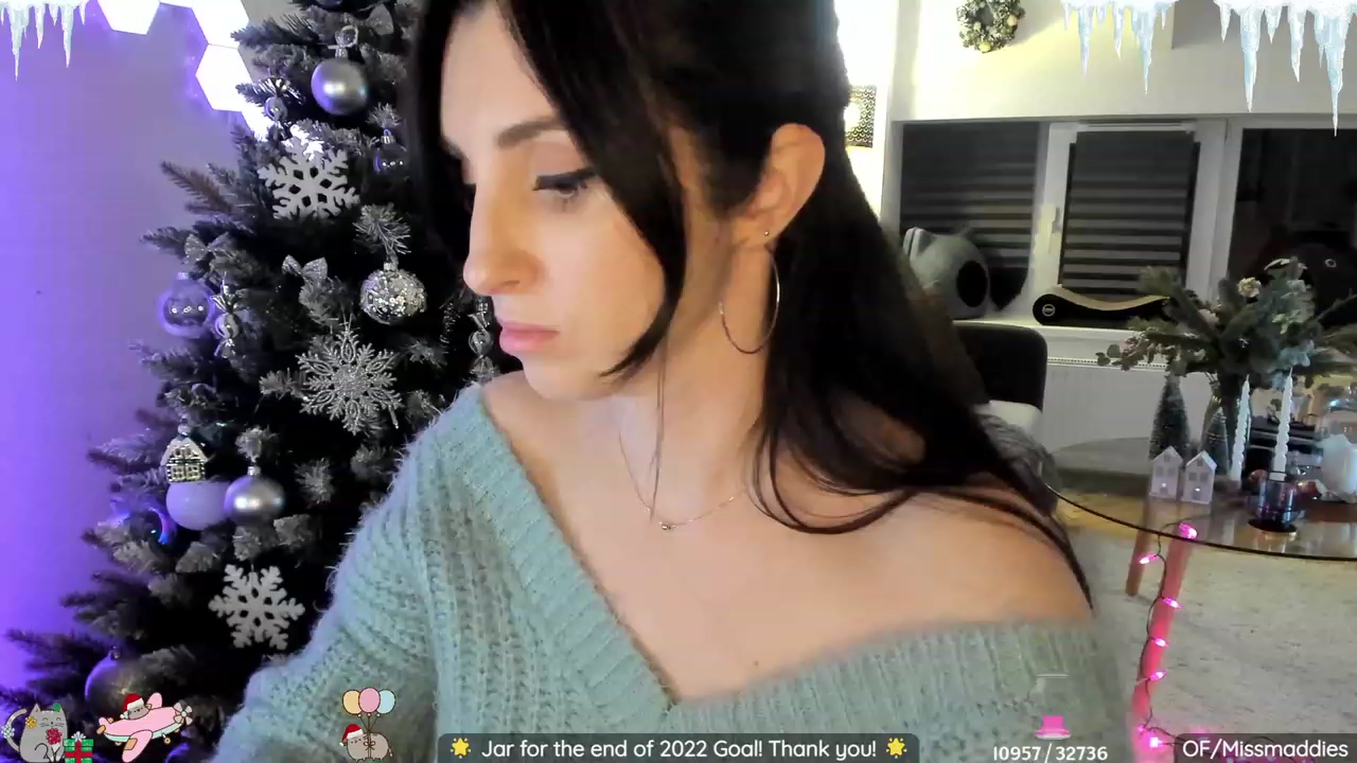 Gallery image thumbnail from Mad_Fairy's myfreecams stream on, 12/30/2022, 02:42 image 12 of 20