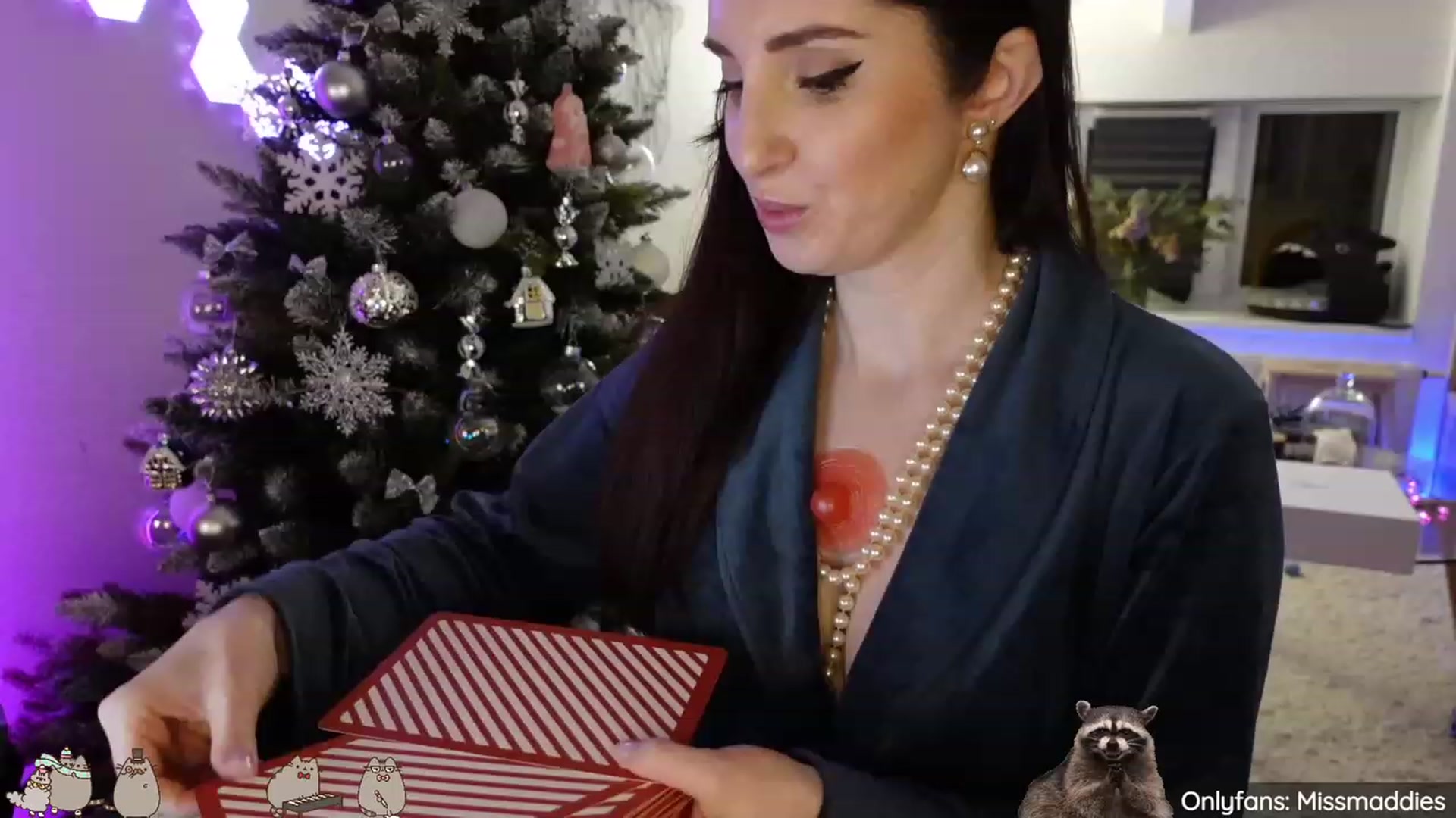 Gallery image thumbnail from Mad_Fairy's myfreecams stream on, 01/18/2023, 02:32 image 4 of 20