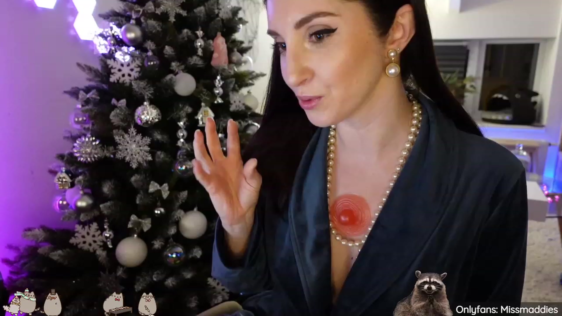 Gallery image thumbnail from Mad_Fairy's myfreecams stream on, 01/18/2023, 02:32 image 5 of 20