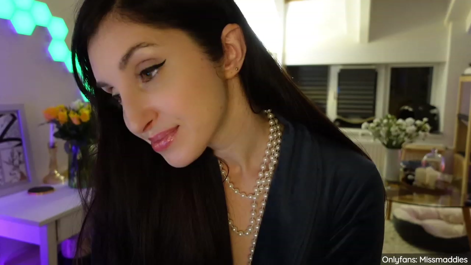 Gallery image thumbnail from Mad_Fairy's myfreecams stream on, 01/28/2023, 03:35 image 8 of 20