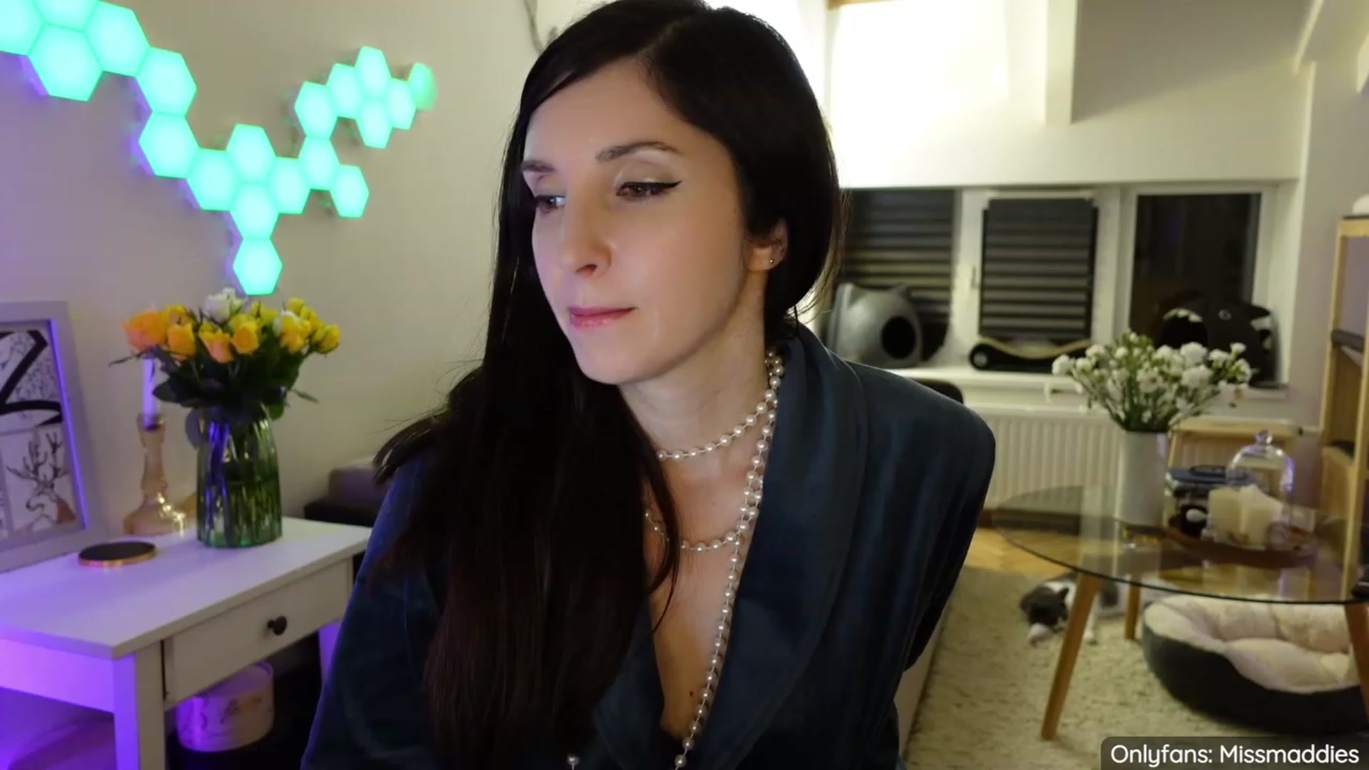 Gallery image thumbnail from Mad_Fairy's myfreecams stream on, 01/28/2023, 03:35 image 14 of 20