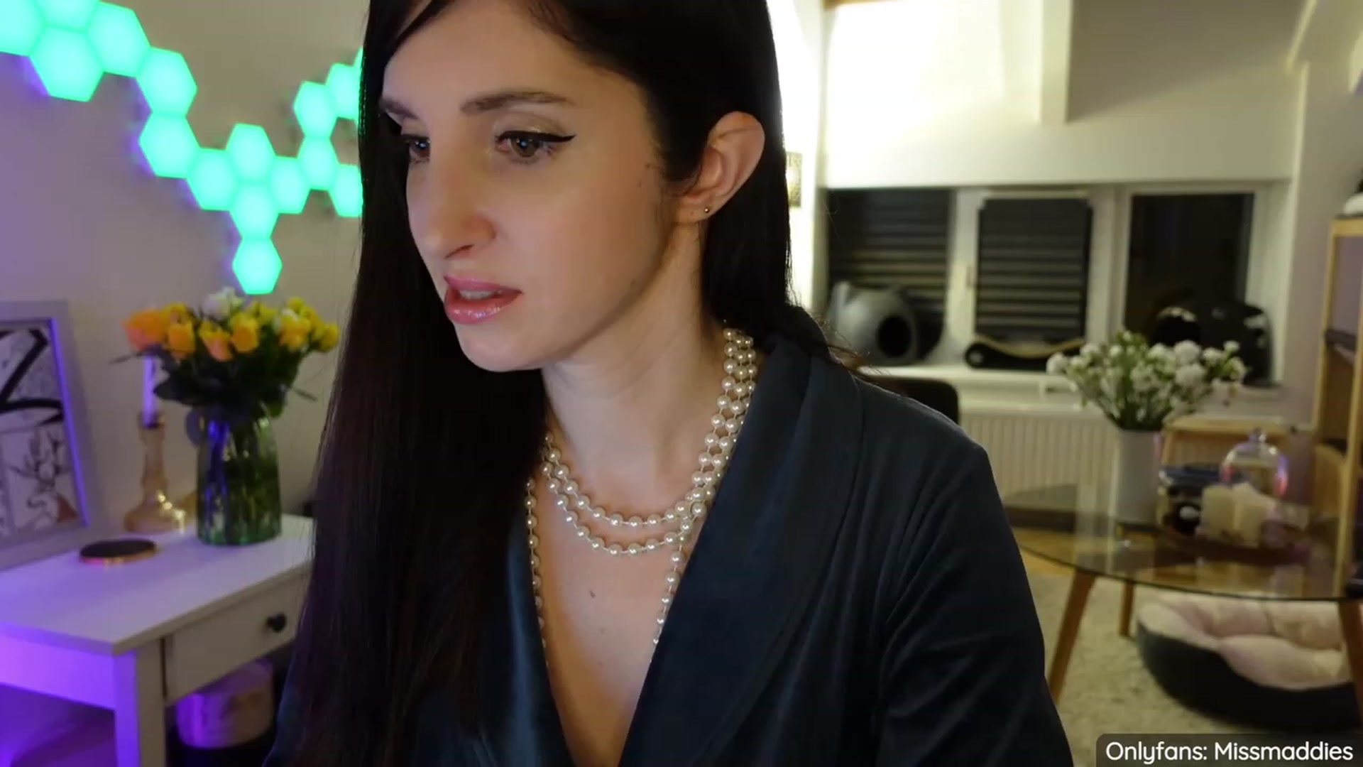 Gallery image thumbnail from Mad_Fairy's myfreecams stream on, 01/28/2023, 03:35 image 2 of 20