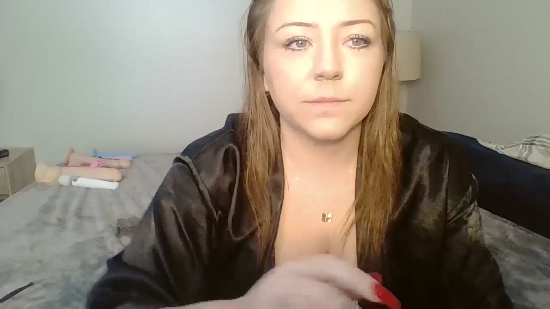 Gallery image thumbnail from Mad_lib4's myfreecams stream on, 01/19/2025, 15:38 image 12 of 20