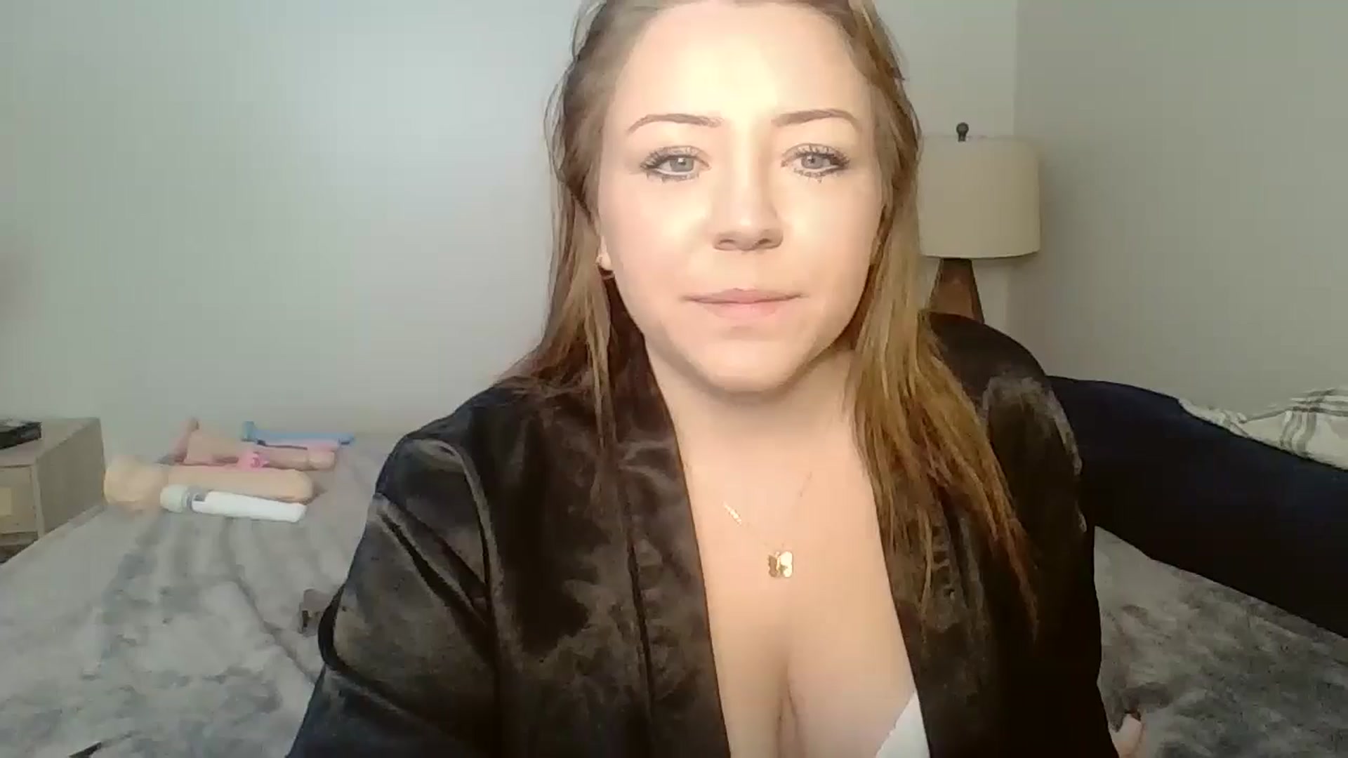 Gallery image thumbnail from Mad_lib4's myfreecams stream on, 01/19/2025, 15:38 image 19 of 20