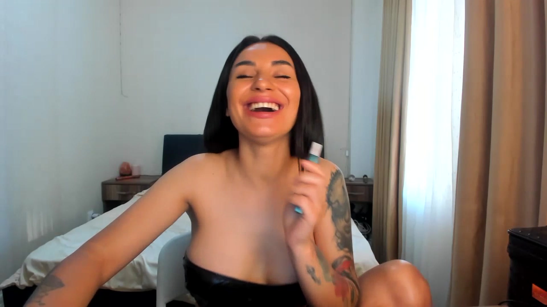 Gallery image thumbnail from Madam_Jesse's myfreecams stream on, 07/09/2023, 15:43 image 14 of 20