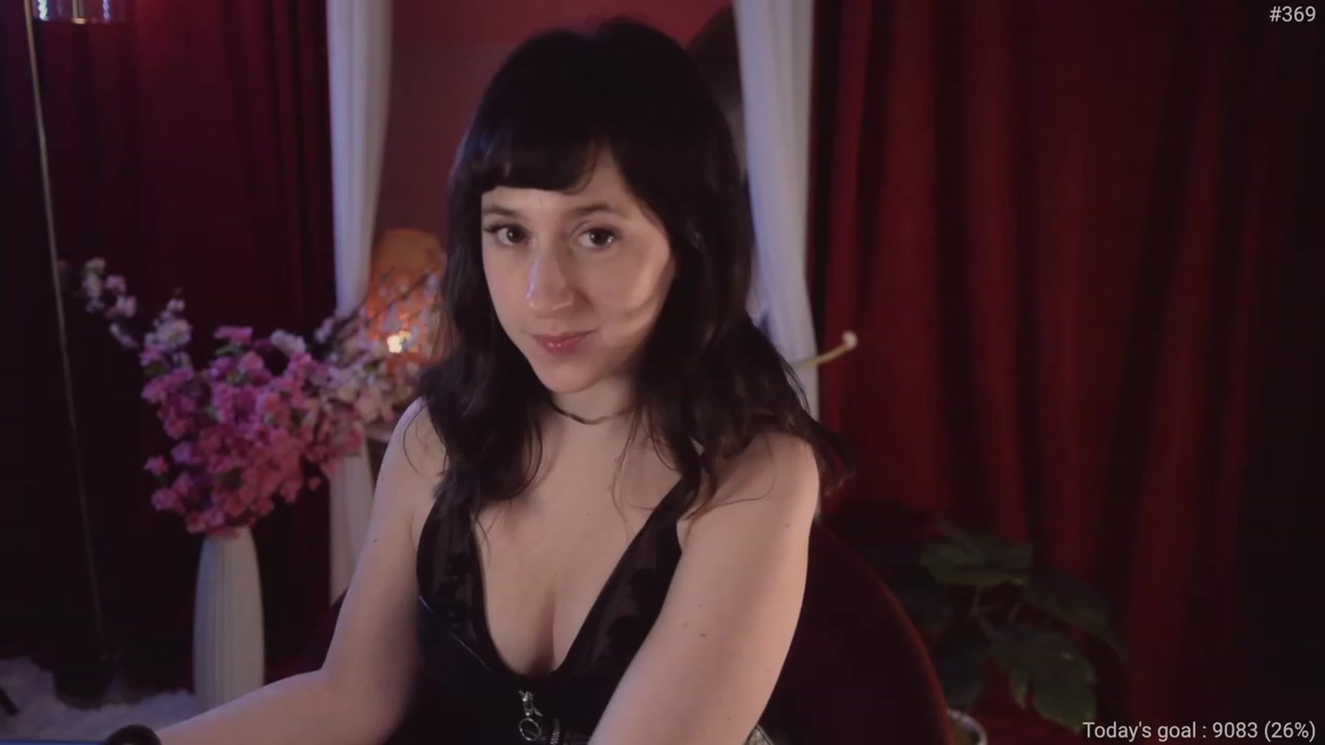 Gallery image thumbnail from Madame's myfreecams stream on, 10/25/2023, 08:08 image 7 of 20