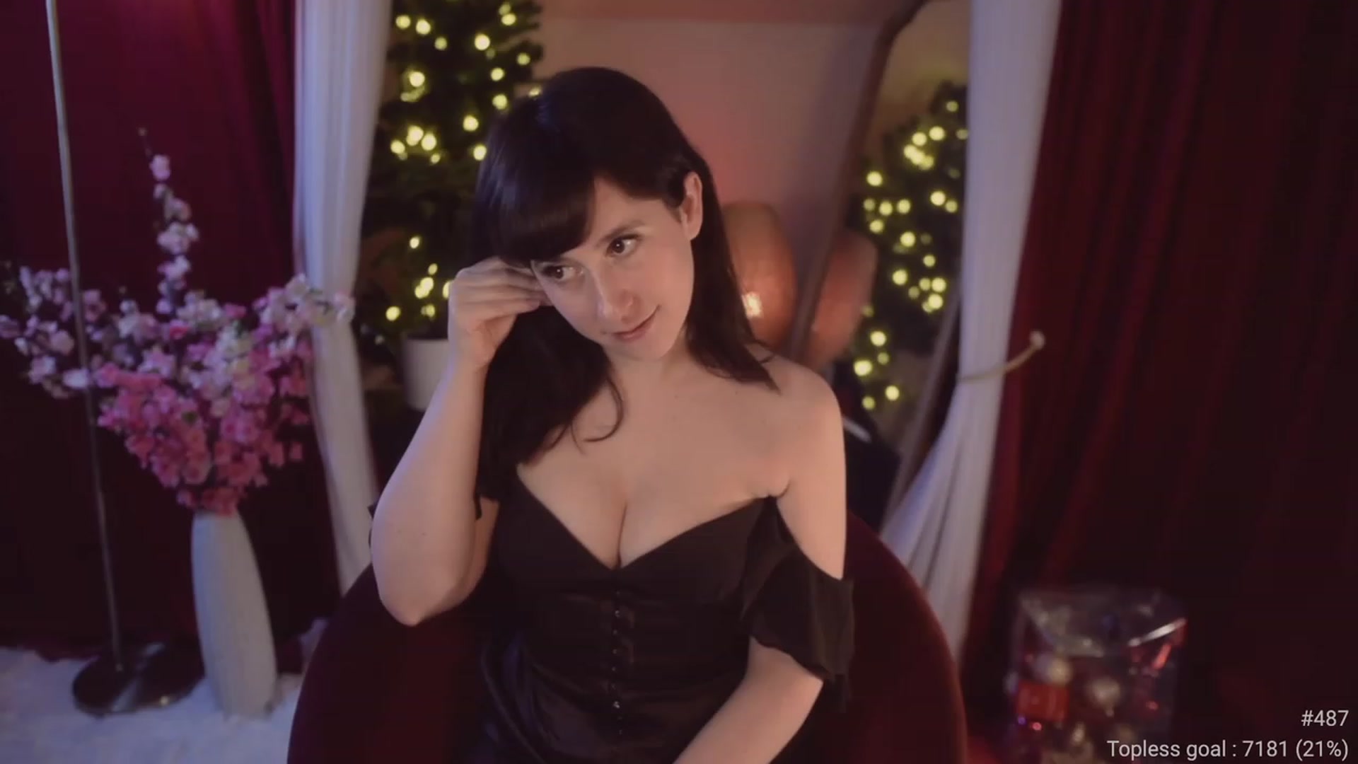 Gallery image thumbnail from Madame's myfreecams stream on, 12/02/2023, 06:30 image 18 of 20