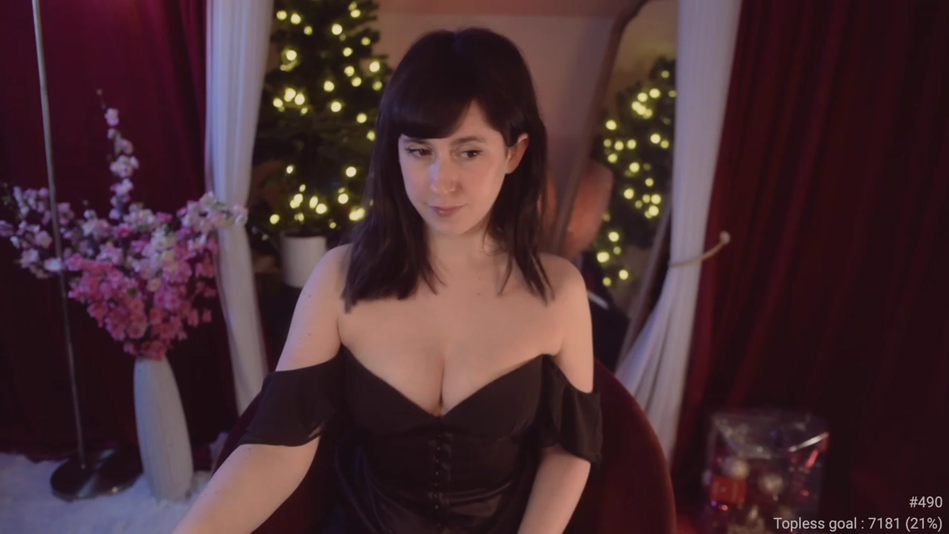 Gallery image thumbnail from Madame's myfreecams stream on, 12/02/2023, 06:30 image 19 of 20