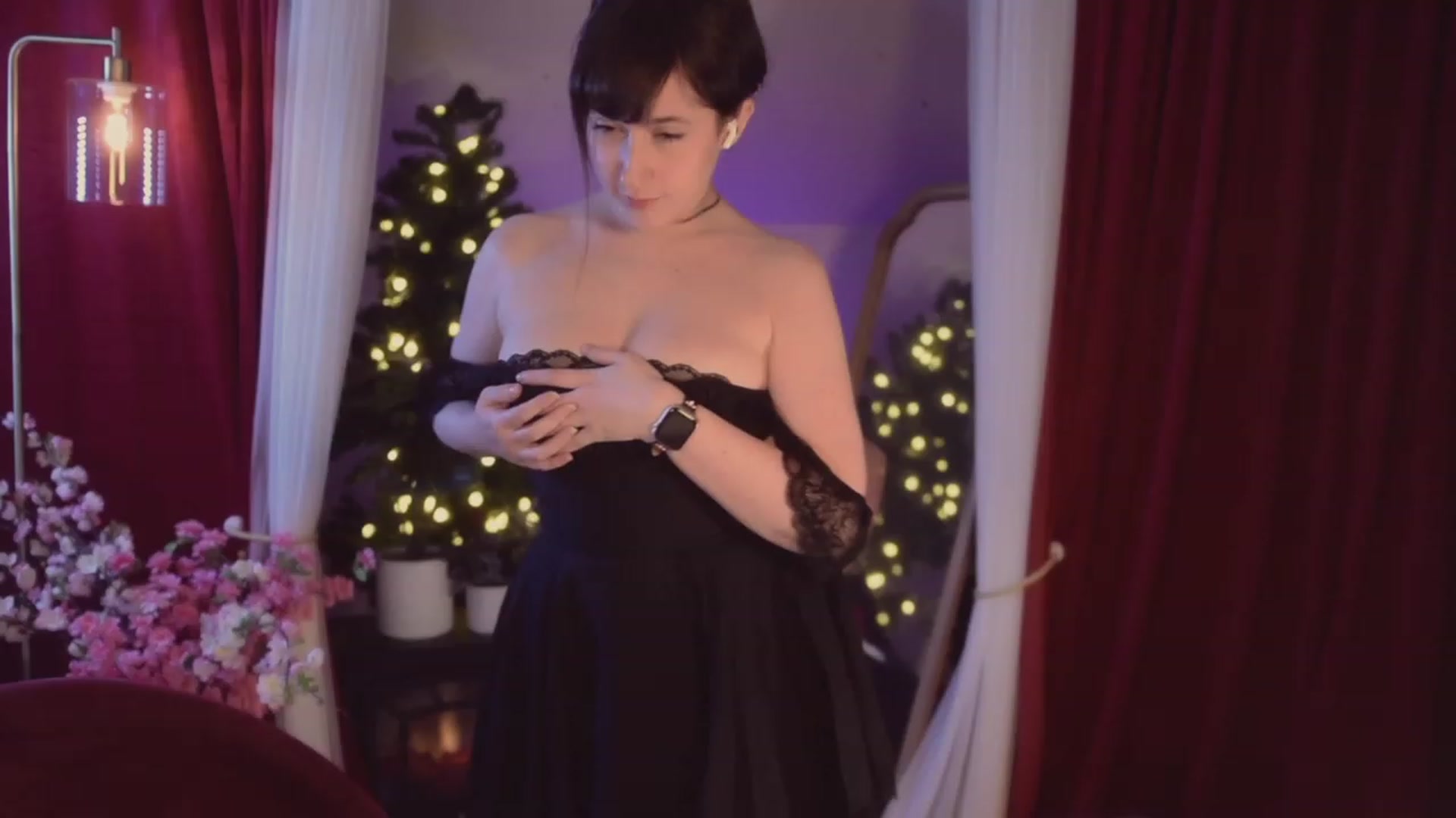 Gallery image thumbnail from Madame's myfreecams stream on, 12/09/2023, 06:56 image 20 of 20