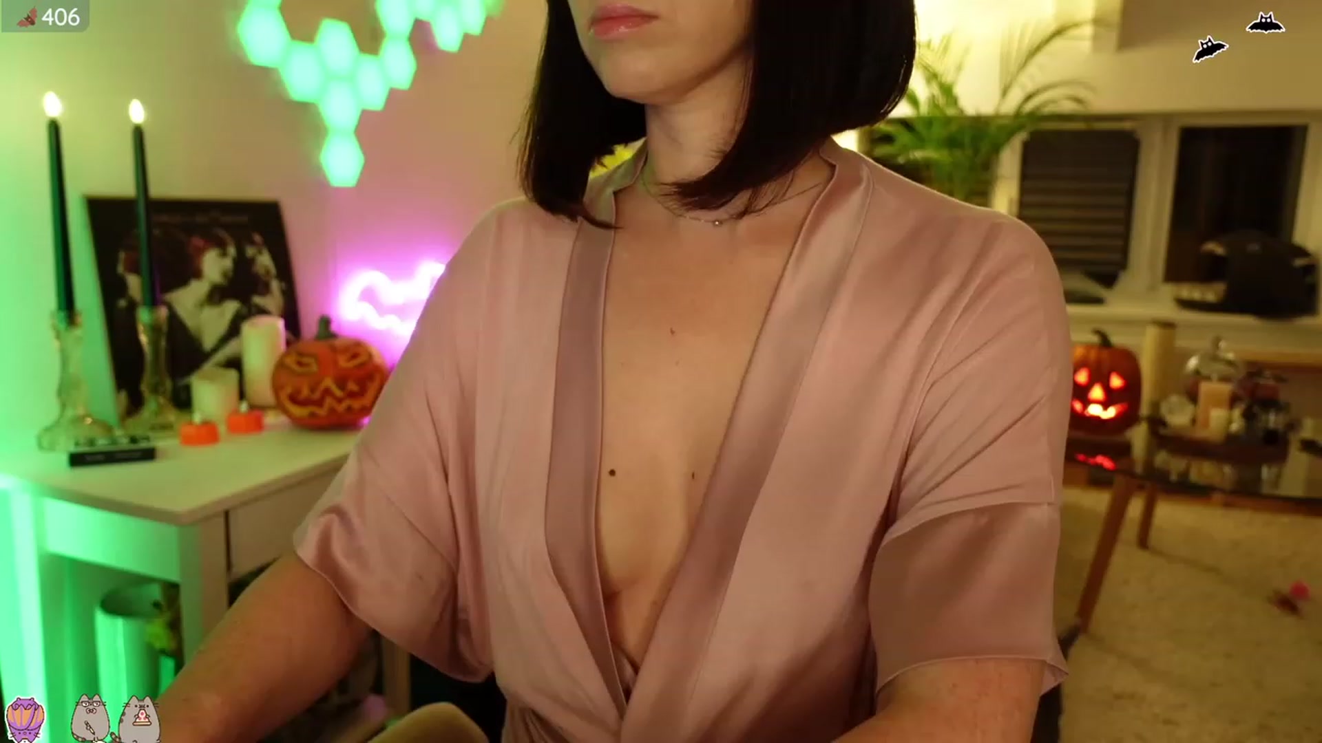 Gallery image thumbnail from Maddie's myfreecams stream on, 10/02/2023, 01:35 image 14 of 20