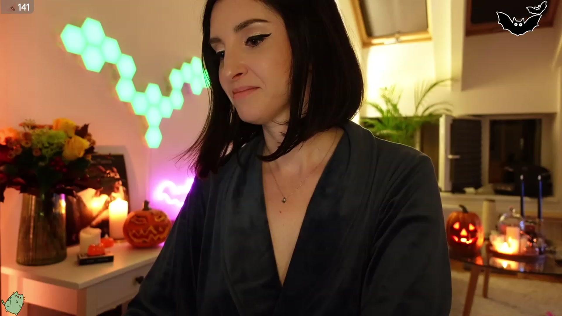 Gallery image thumbnail from Maddie's myfreecams stream on, 10/03/2023, 24:33 image 9 of 20