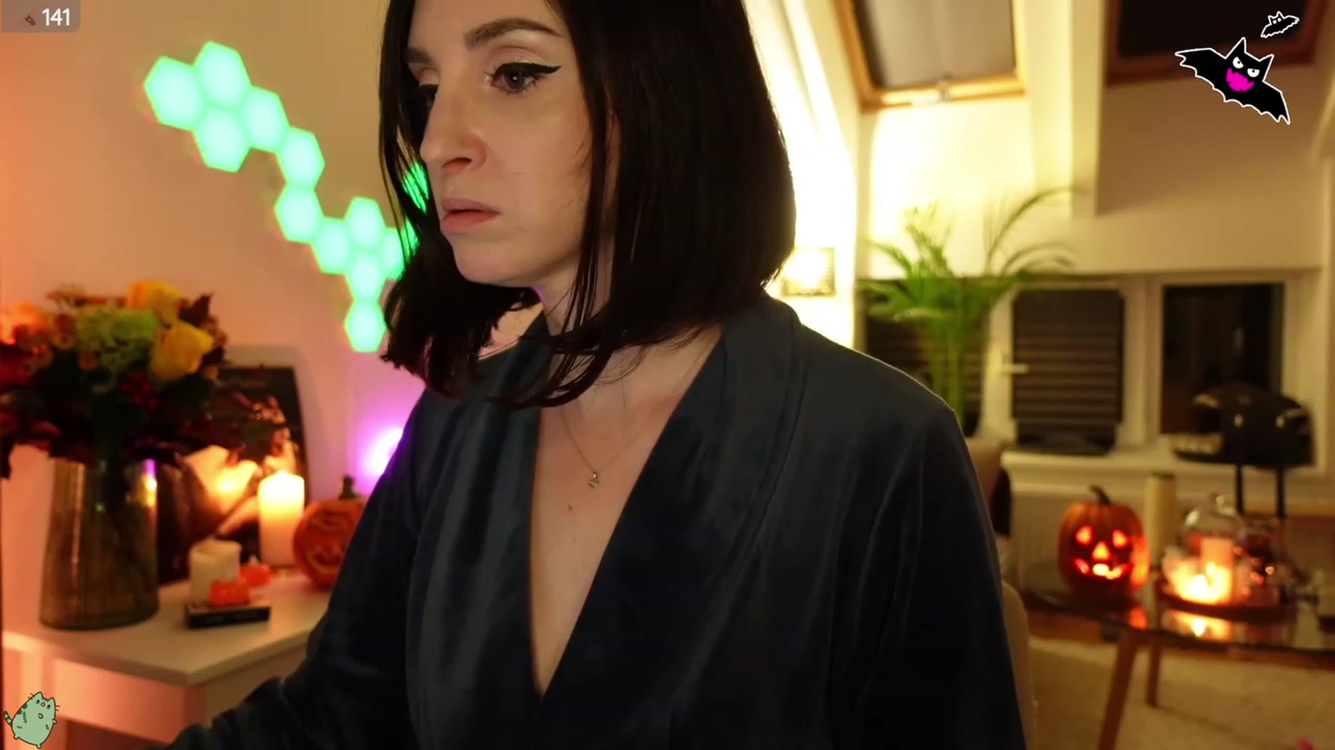 Gallery image thumbnail from Maddie's myfreecams stream on, 10/03/2023, 24:33 image 1 of 20