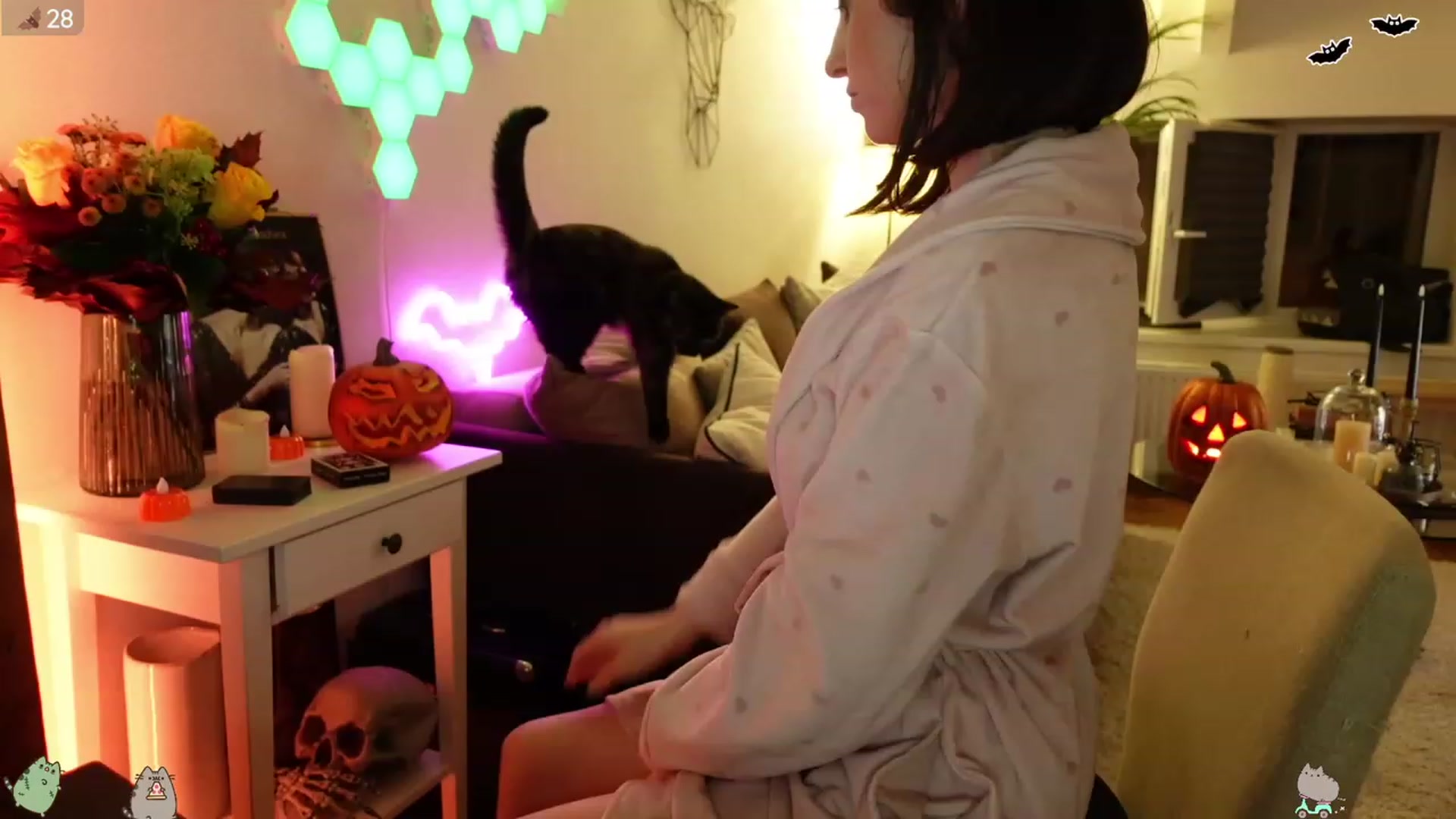 Gallery image thumbnail from Maddie's myfreecams stream on, 10/04/2023, 02:49 image 12 of 20