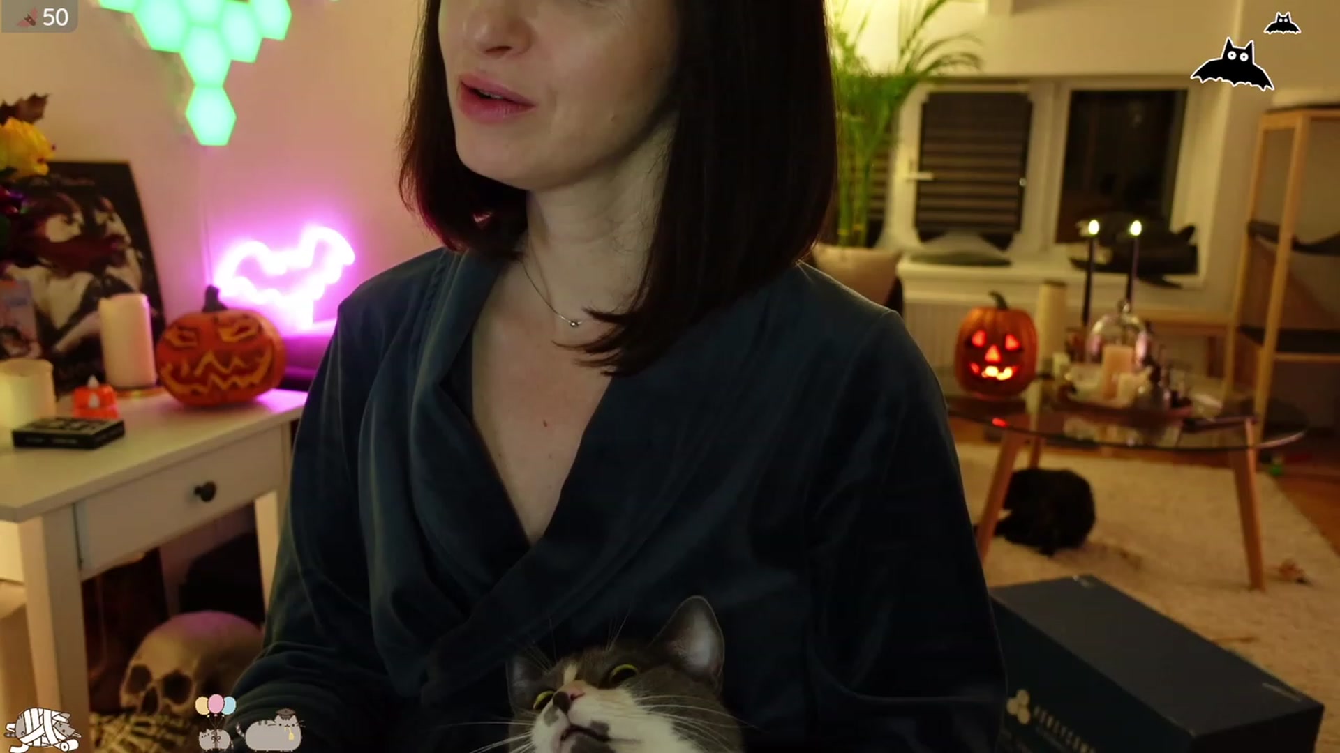 Gallery image thumbnail from Maddie's myfreecams stream on, 10/06/2023, 03:01 image 4 of 20