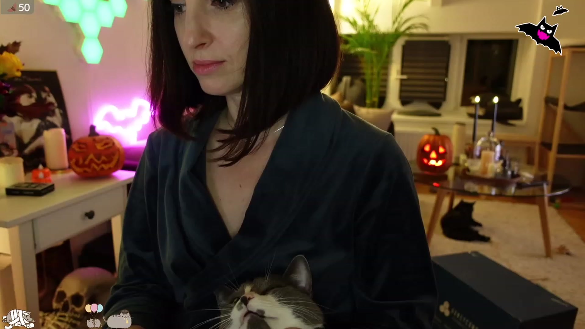 Gallery image thumbnail from Maddie's myfreecams stream on, 10/06/2023, 03:01 image 3 of 20