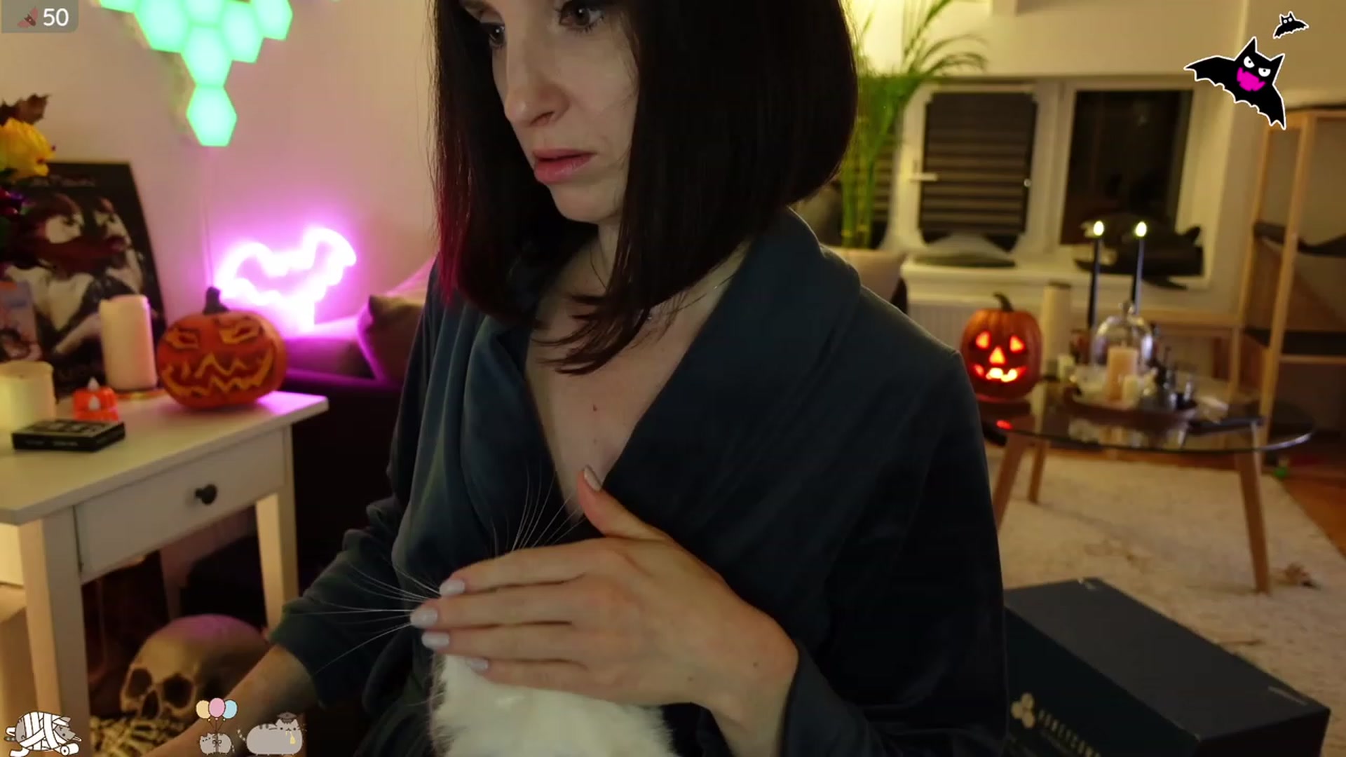 Gallery image thumbnail from Maddie's myfreecams stream on, 10/06/2023, 03:01 image 9 of 20