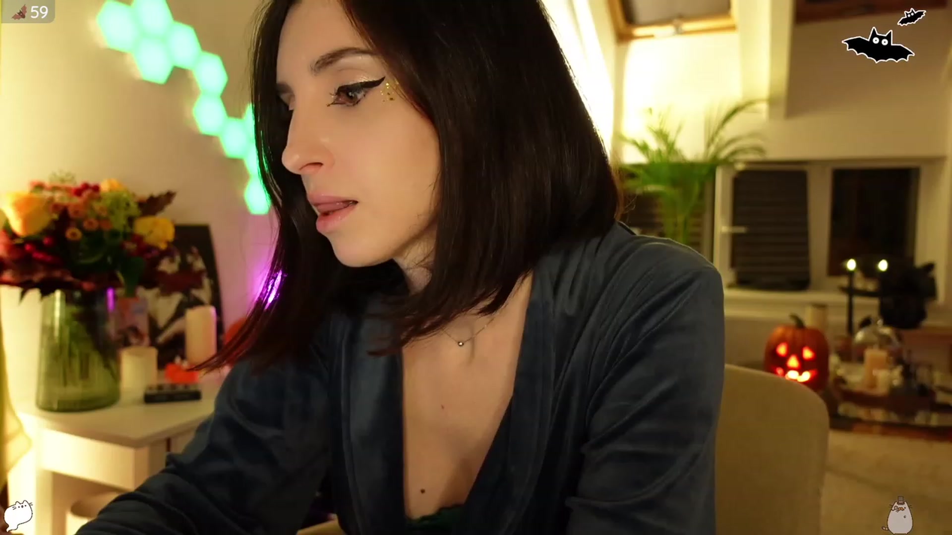 Gallery image thumbnail from Maddie's myfreecams stream on, 10/06/2023, 23:44 image 17 of 20
