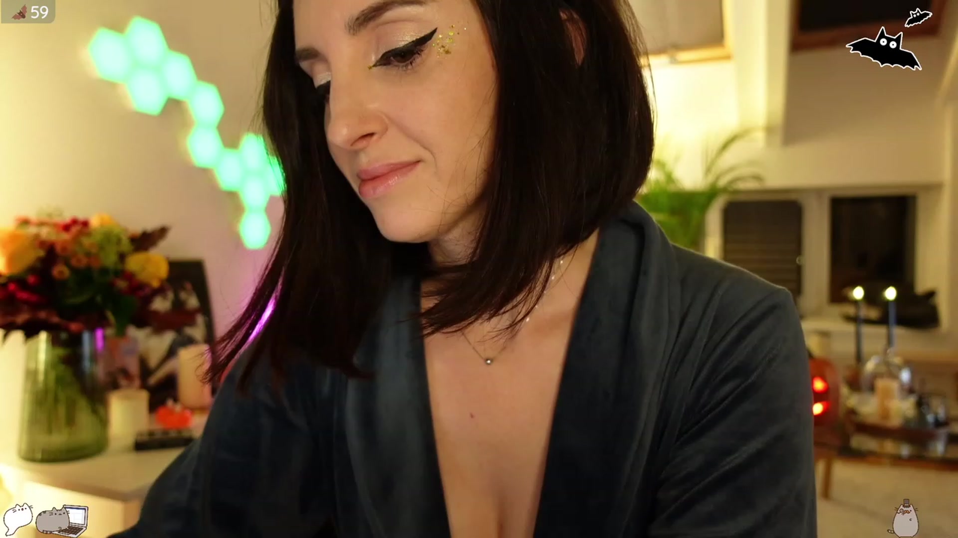 Gallery image thumbnail from Maddie's myfreecams stream on, 10/07/2023, 24:01 image 13 of 20