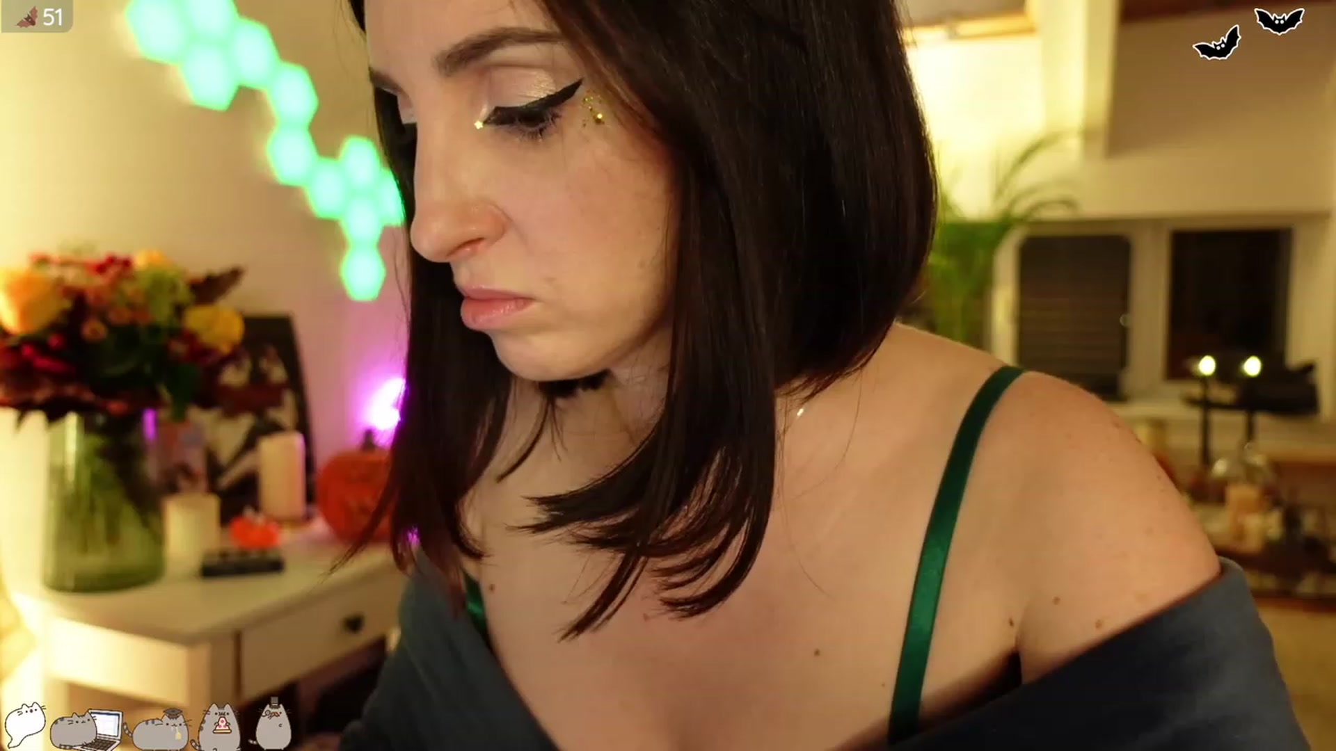 Gallery image thumbnail from Maddie's myfreecams stream on, 10/07/2023, 02:07 image 14 of 20