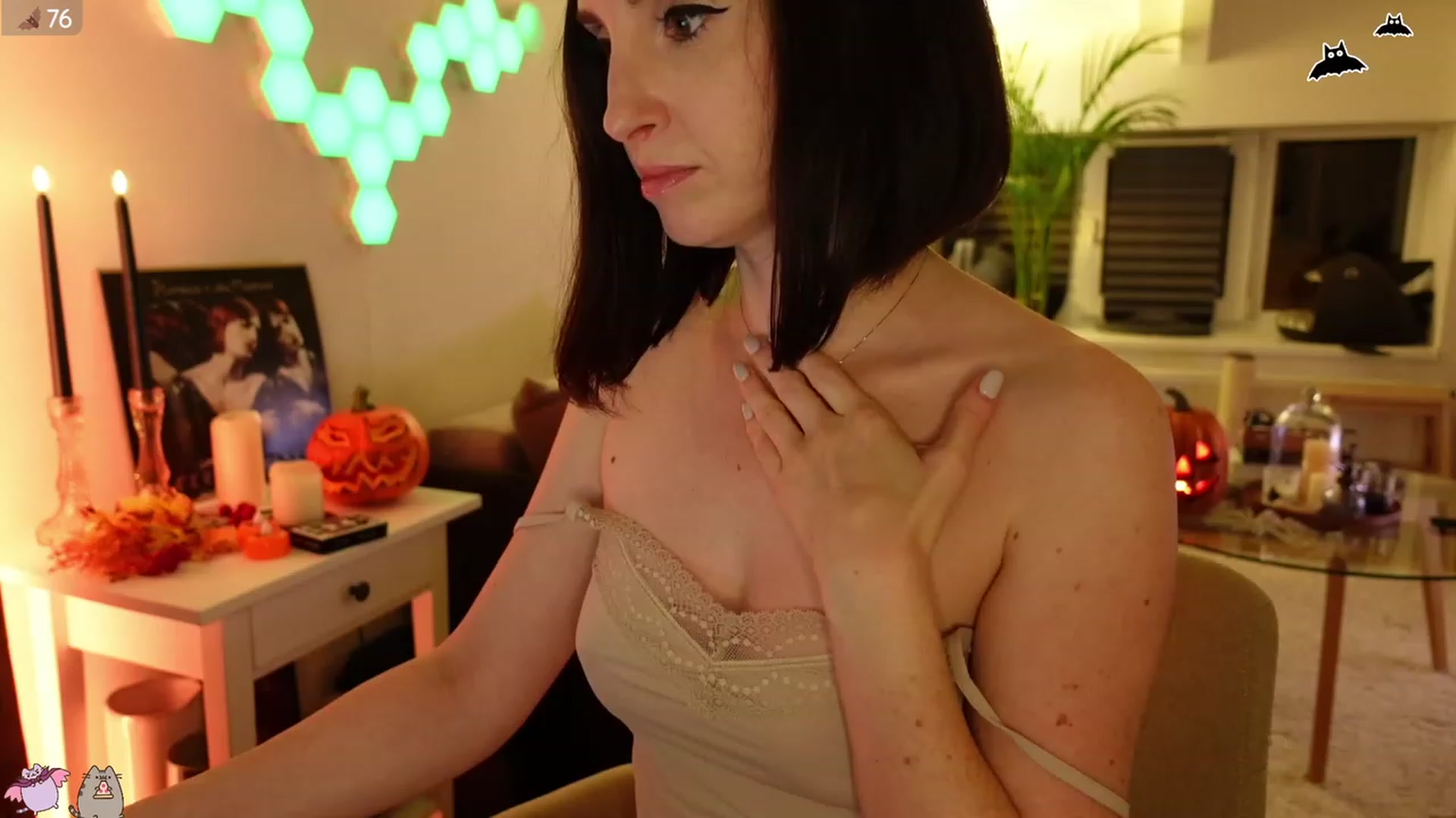 Gallery image thumbnail from Maddie's myfreecams stream on, 10/11/2023, 02:42 image 8 of 20