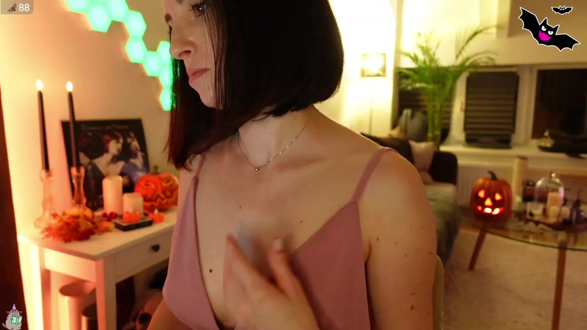 Gallery image thumbnail from Maddie's myfreecams stream on, 10/12/2023, 24:24 image 20 of 20