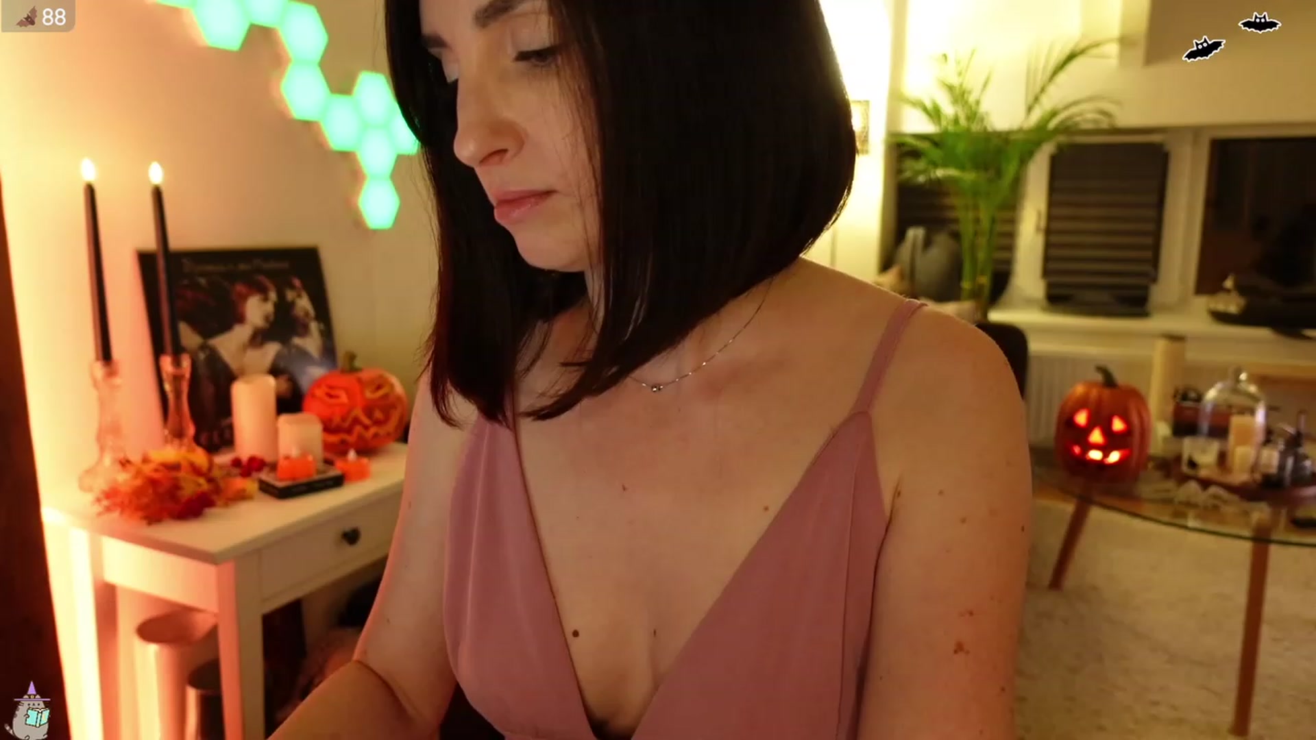 Gallery image thumbnail from Maddie's myfreecams stream on, 10/12/2023, 01:33 image 11 of 20