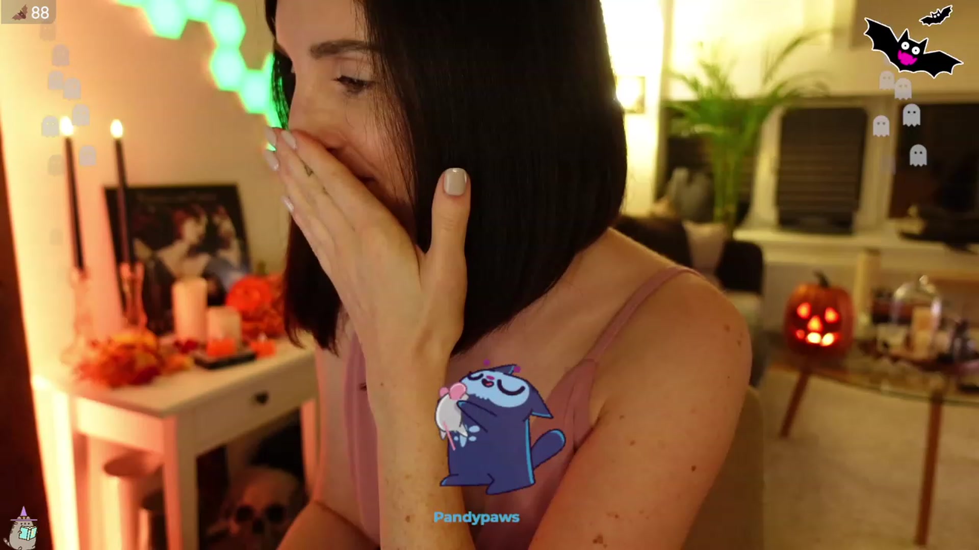 Gallery image thumbnail from Maddie's myfreecams stream on, 10/12/2023, 01:33 image 10 of 20