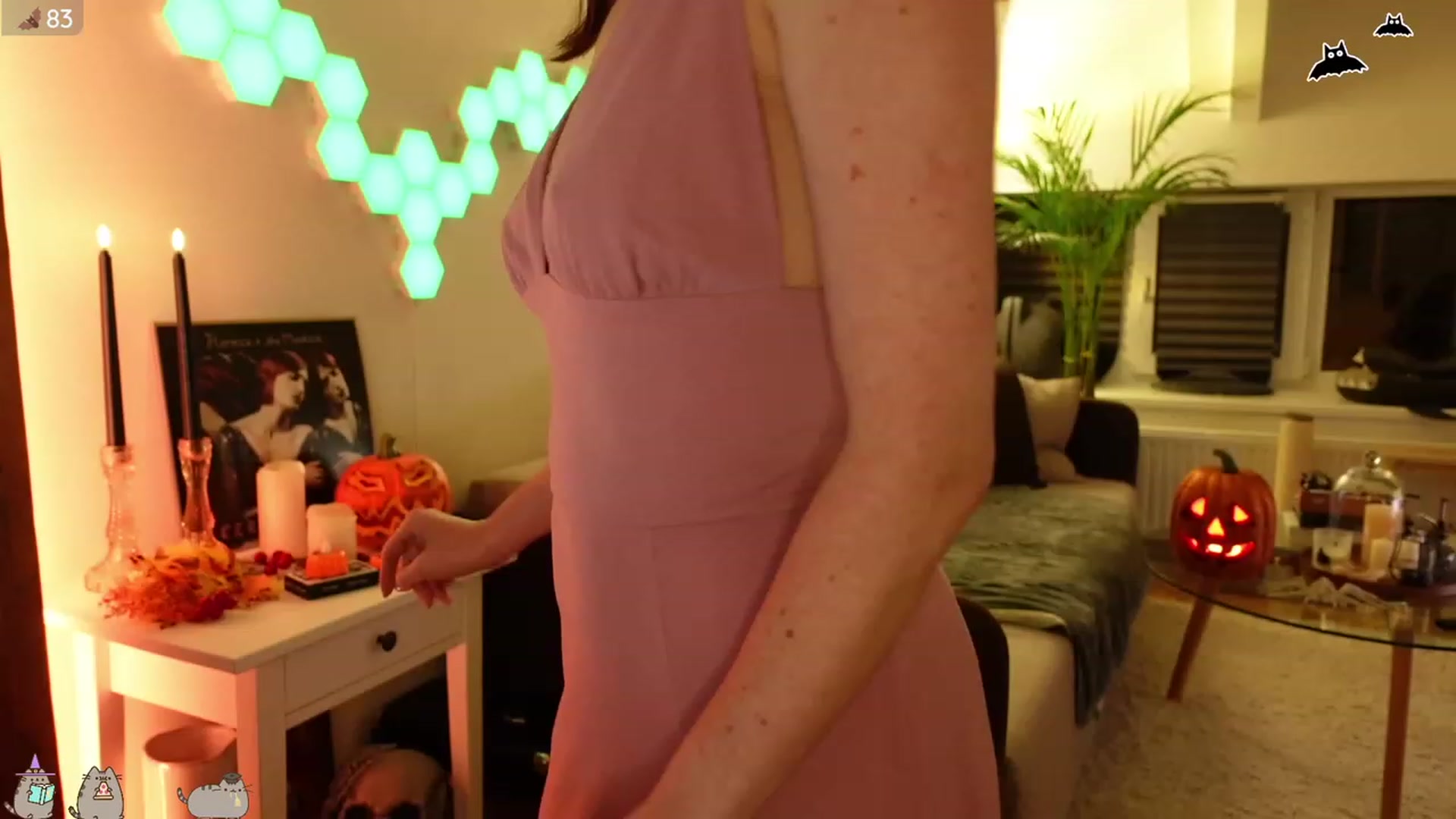Gallery image thumbnail from Maddie's myfreecams stream on, 10/12/2023, 02:57 image 1 of 20