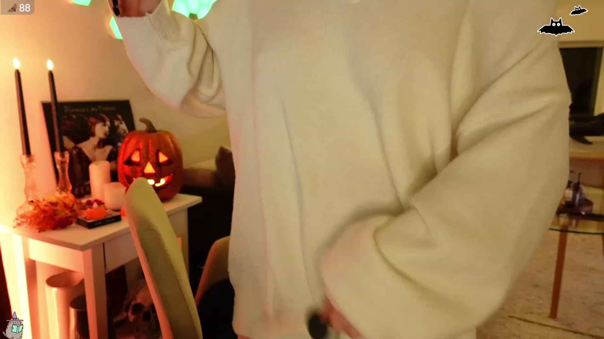 Gallery image thumbnail from Maddie's myfreecams stream on, 10/12/2023, 23:32 image 17 of 20