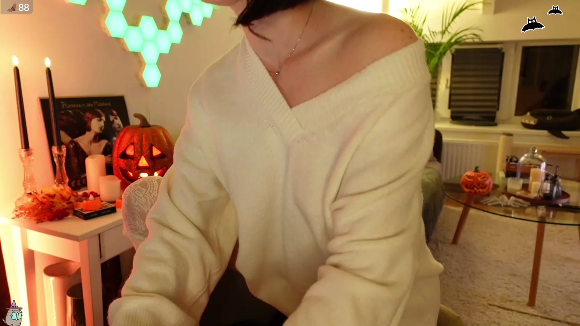 Gallery image thumbnail from Maddie's myfreecams stream on, 10/12/2023, 23:32 image 20 of 20
