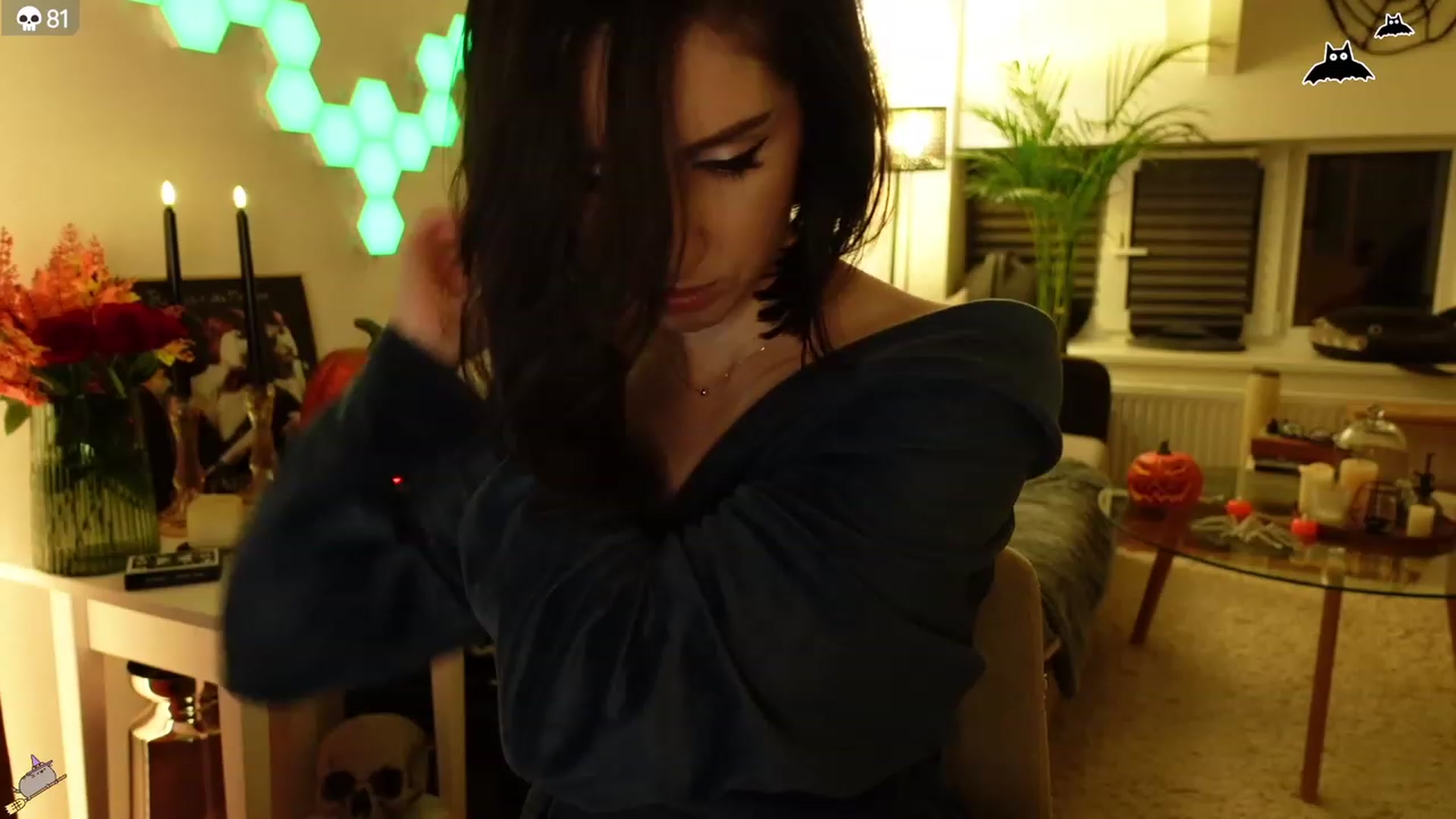 Gallery image thumbnail from Maddie's myfreecams stream on, 10/16/2023, 03:16 image 11 of 20